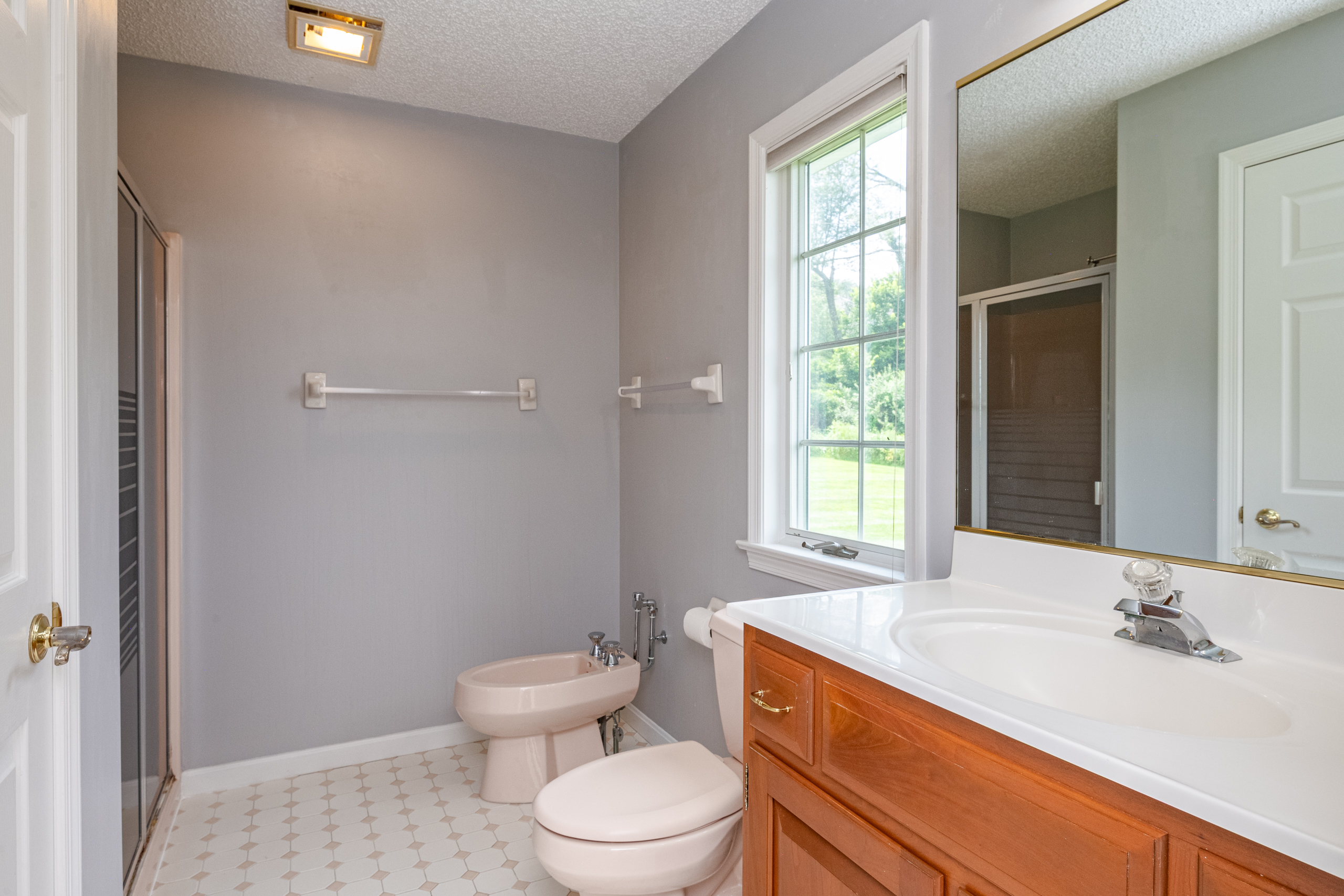 Sinking Spring, Pennsylvania, 19608, United States, 5 Bedrooms Bedrooms, ,5 BathroomsBathrooms,Residential,For Sale,1900747