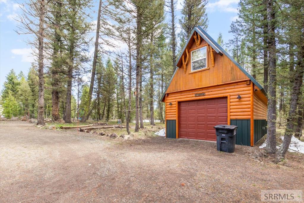 Island Park, Idaho, 83429, United States, 3 Bedrooms Bedrooms, ,2 BathroomsBathrooms,Residential,For Sale,1766025