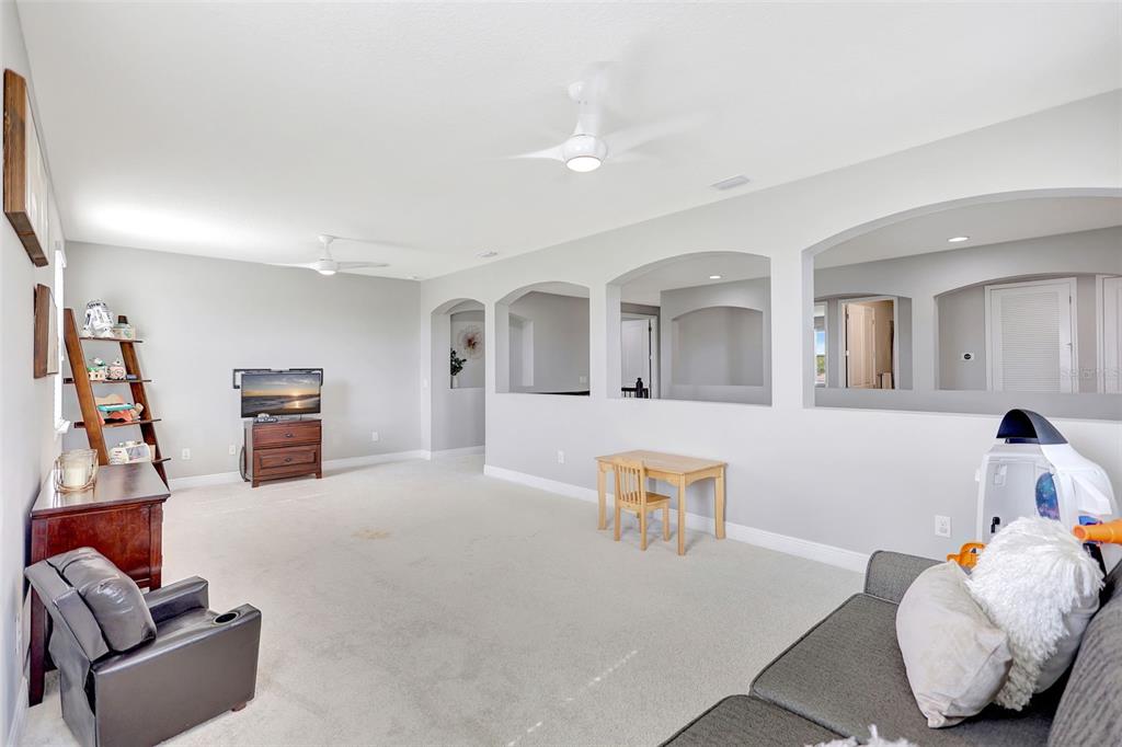 Bradenton, Florida, 34212, United States, 5 Bedrooms Bedrooms, ,5 BathroomsBathrooms,Residential,For Sale,1917227