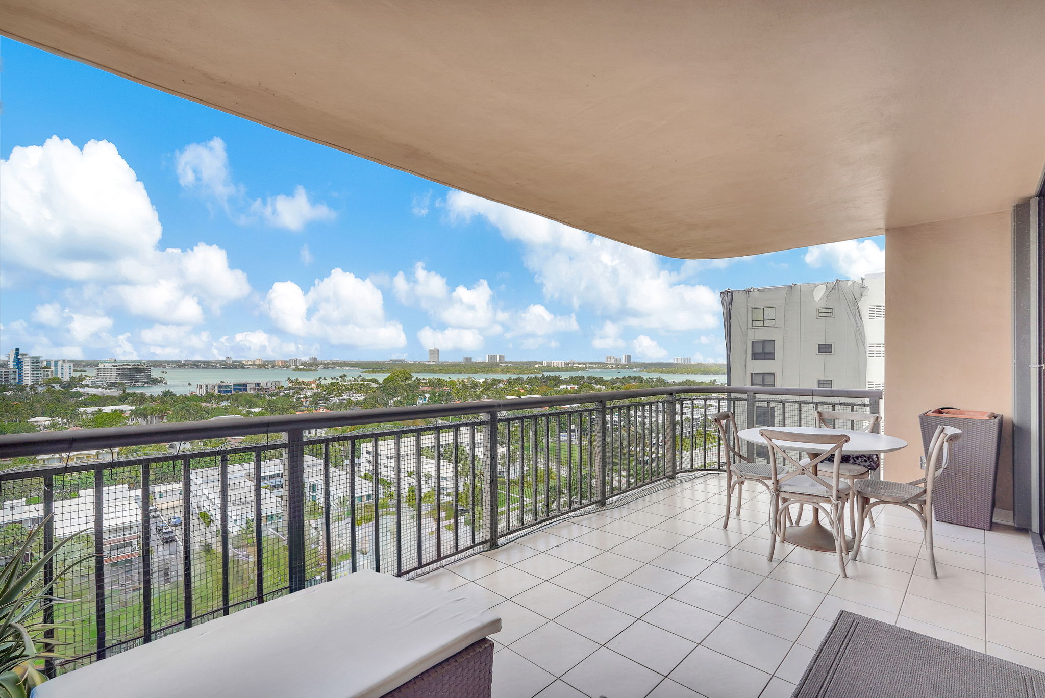 10175 Collins Ave, Bal Harbour, FL, 33154 - 物件實景