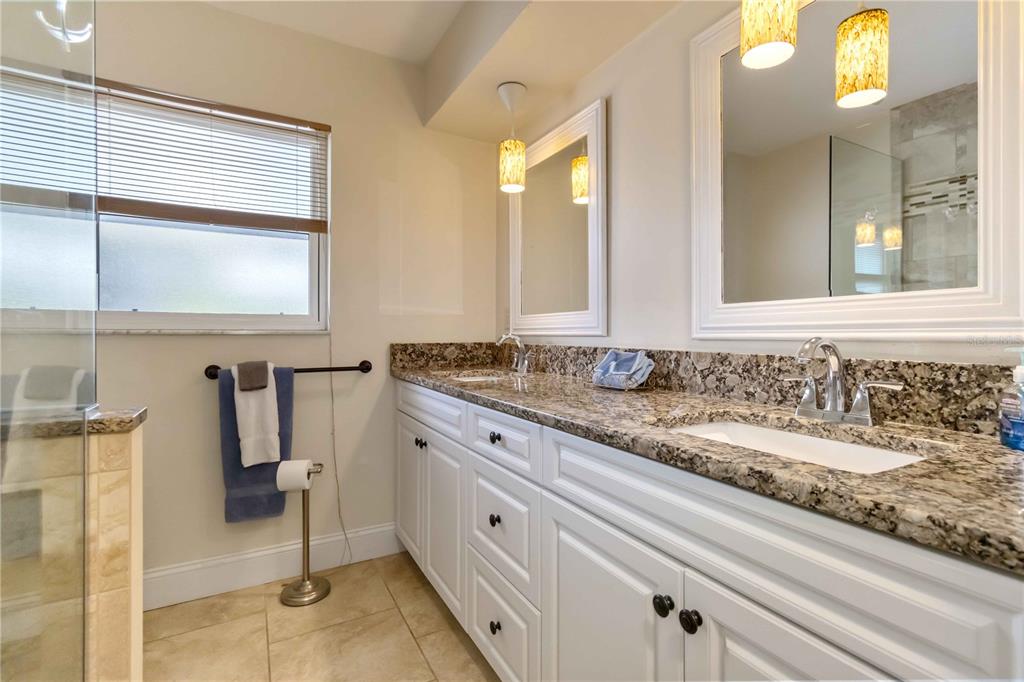 Englewood, Florida, 34223, United States, 3 Bedrooms Bedrooms, ,2 BathroomsBathrooms,Residential,For Sale,1947335