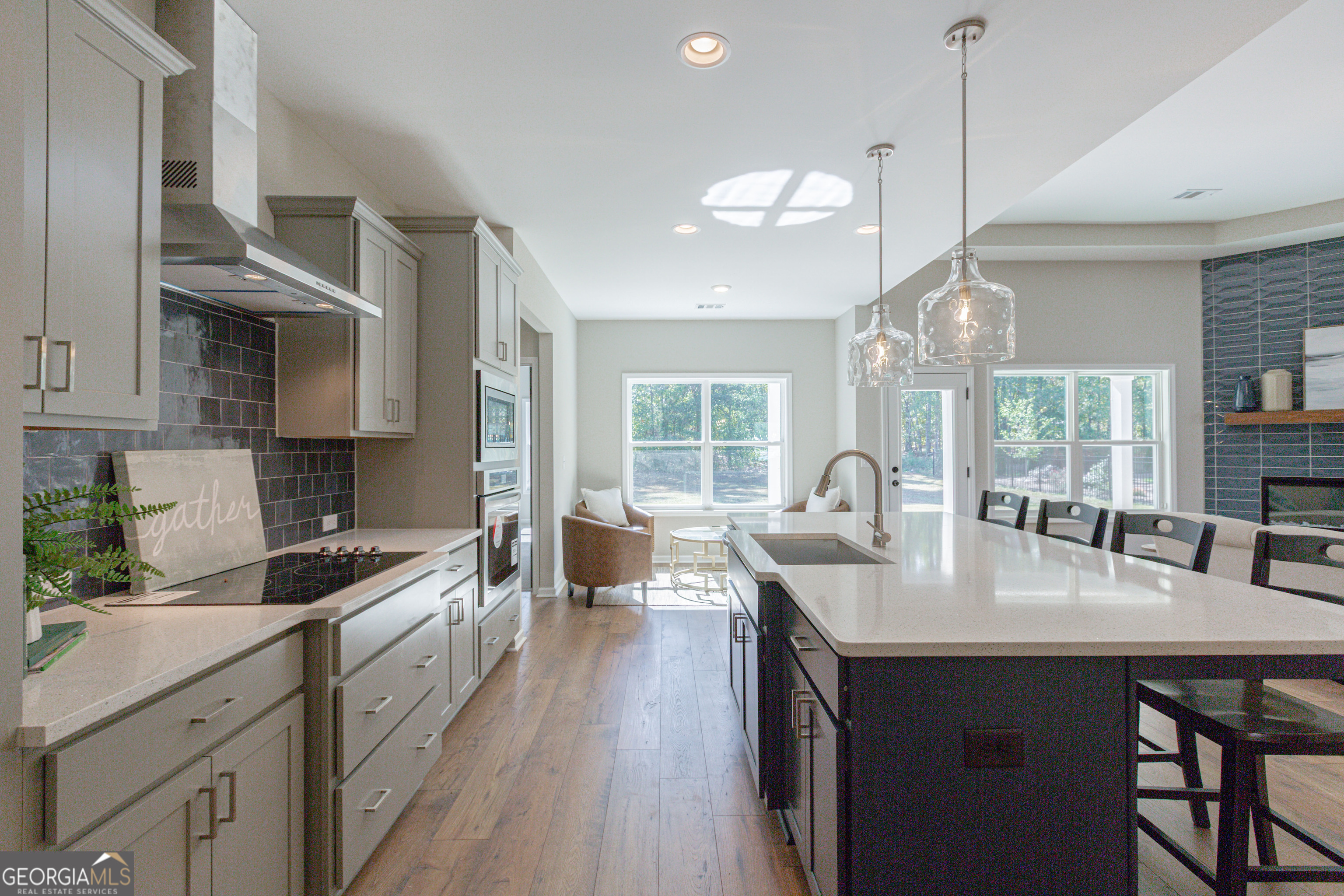 Senoia, Georgia, 30276, United States, 4 Bedrooms Bedrooms, ,3 BathroomsBathrooms,Residential,For Sale,1987770