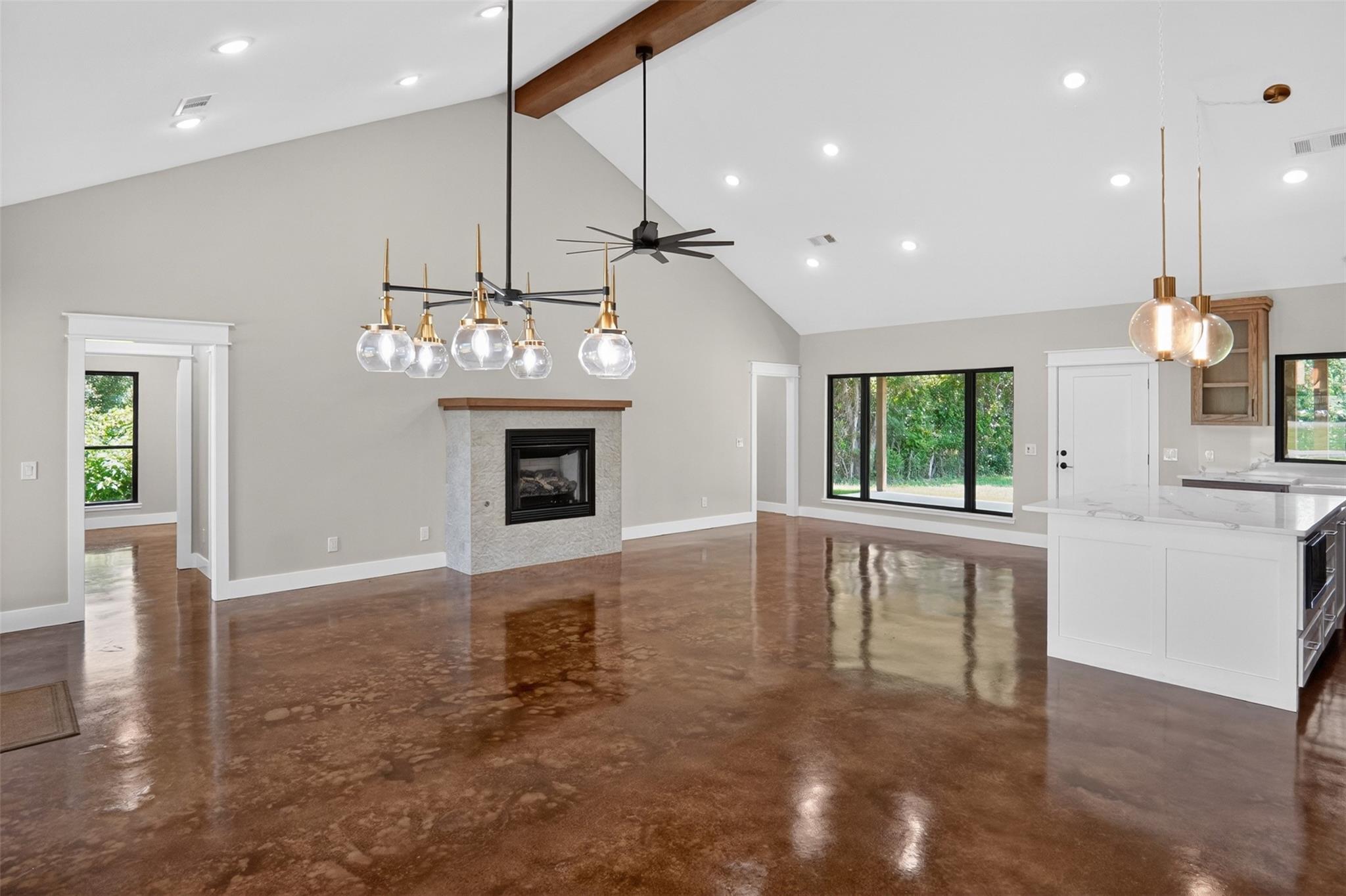 Paris, Texas, 75462, United States, 4 Bedrooms Bedrooms, ,4 BathroomsBathrooms,Residential,For Sale,2049414