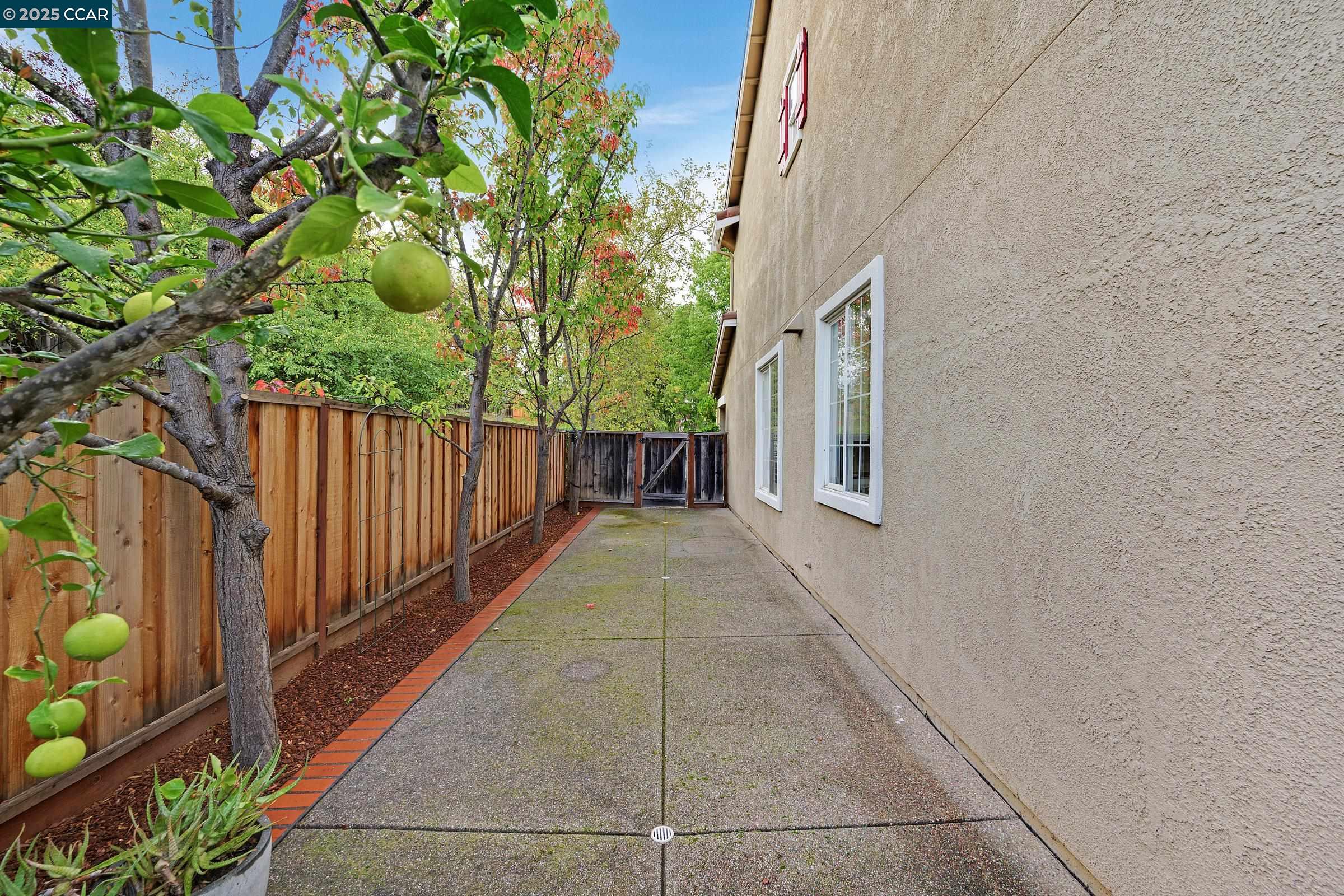 Danville, California, 94506, United States, 5 Bedrooms Bedrooms, ,2 BathroomsBathrooms,Residential,For Sale,1987556