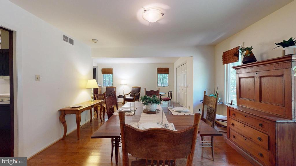 Medford, New Jersey, 08055, United States, 4 Bedrooms Bedrooms, ,4 BathroomsBathrooms,Residential,For Sale,1982582