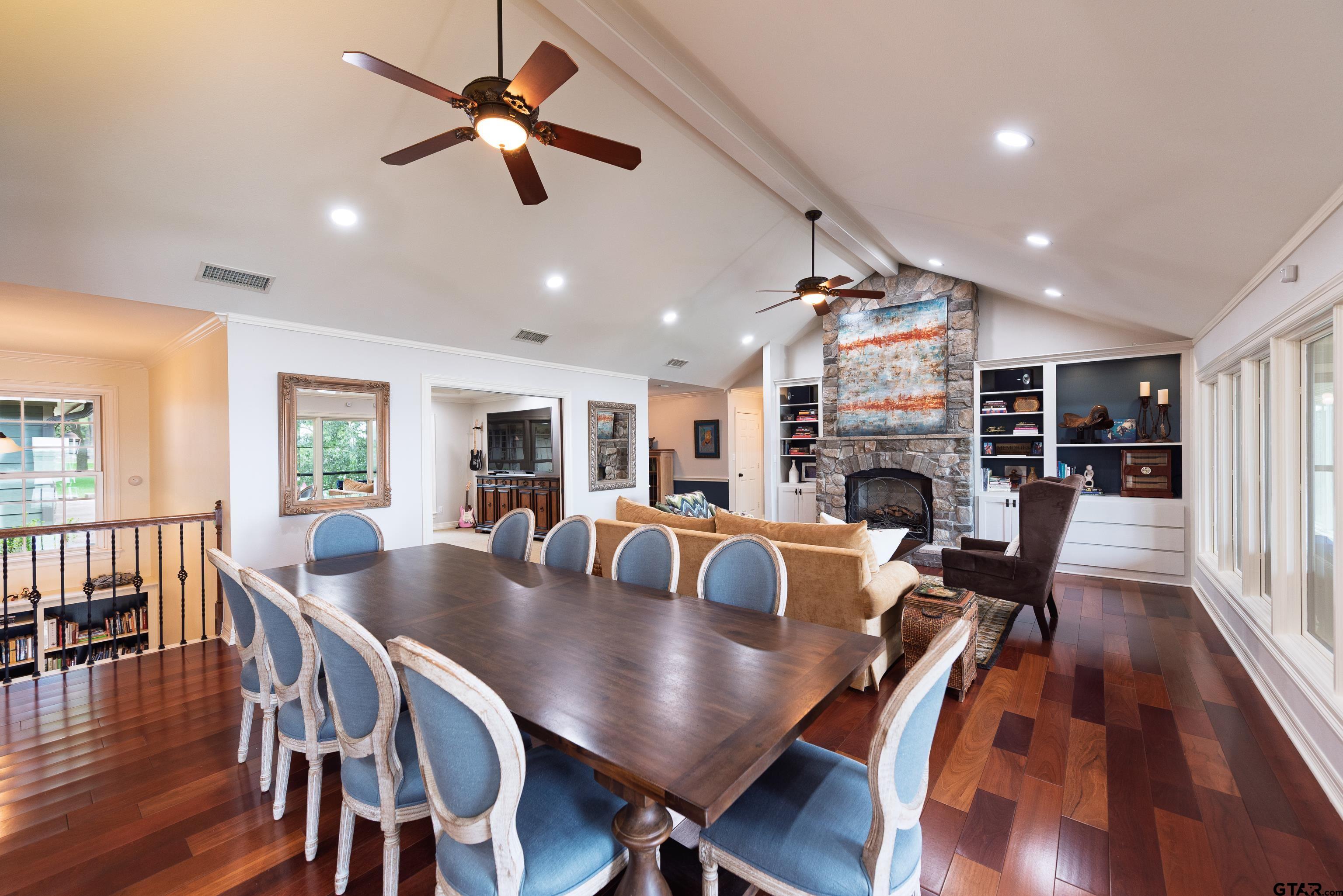 Pittsburg, Texas, 75686, United States, 4 Bedrooms Bedrooms, ,3 BathroomsBathrooms,Residential,For Sale,1895197