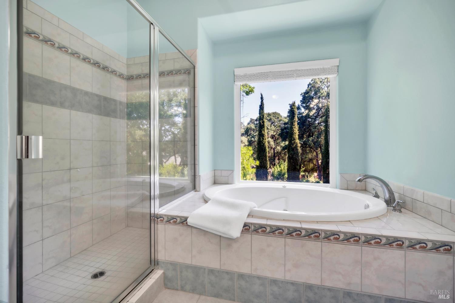 Hidden Valley Lake, California, 95467, United States, 5 Bedrooms Bedrooms, ,3 BathroomsBathrooms,Residential,For Sale,1850349