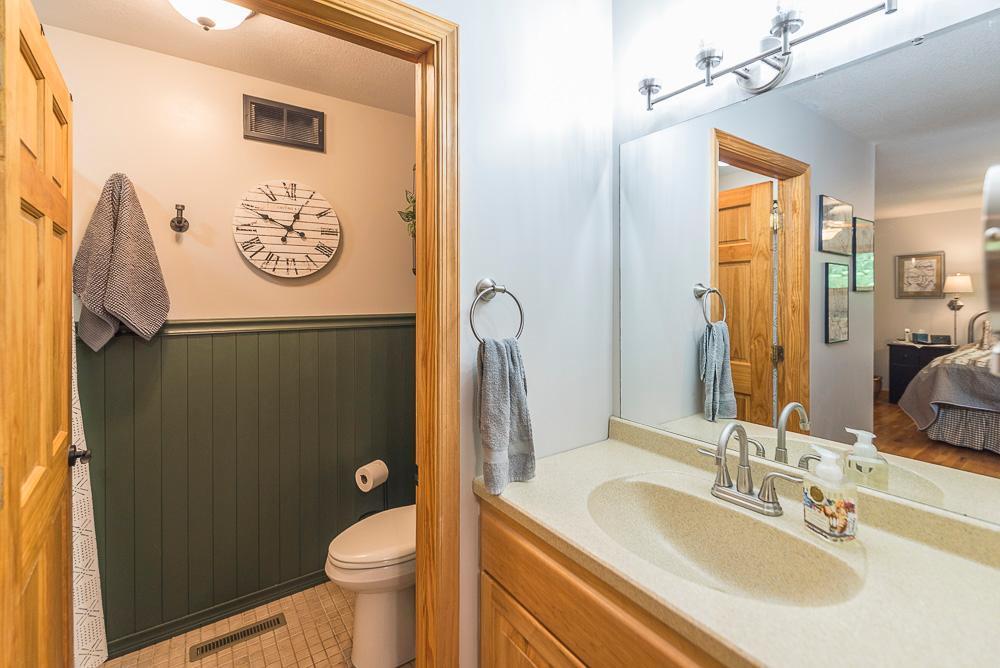 Cuyuna, Minnesota, 56444, United States, 5 Bedrooms Bedrooms, ,2 BathroomsBathrooms,Residential,For Sale,1882356