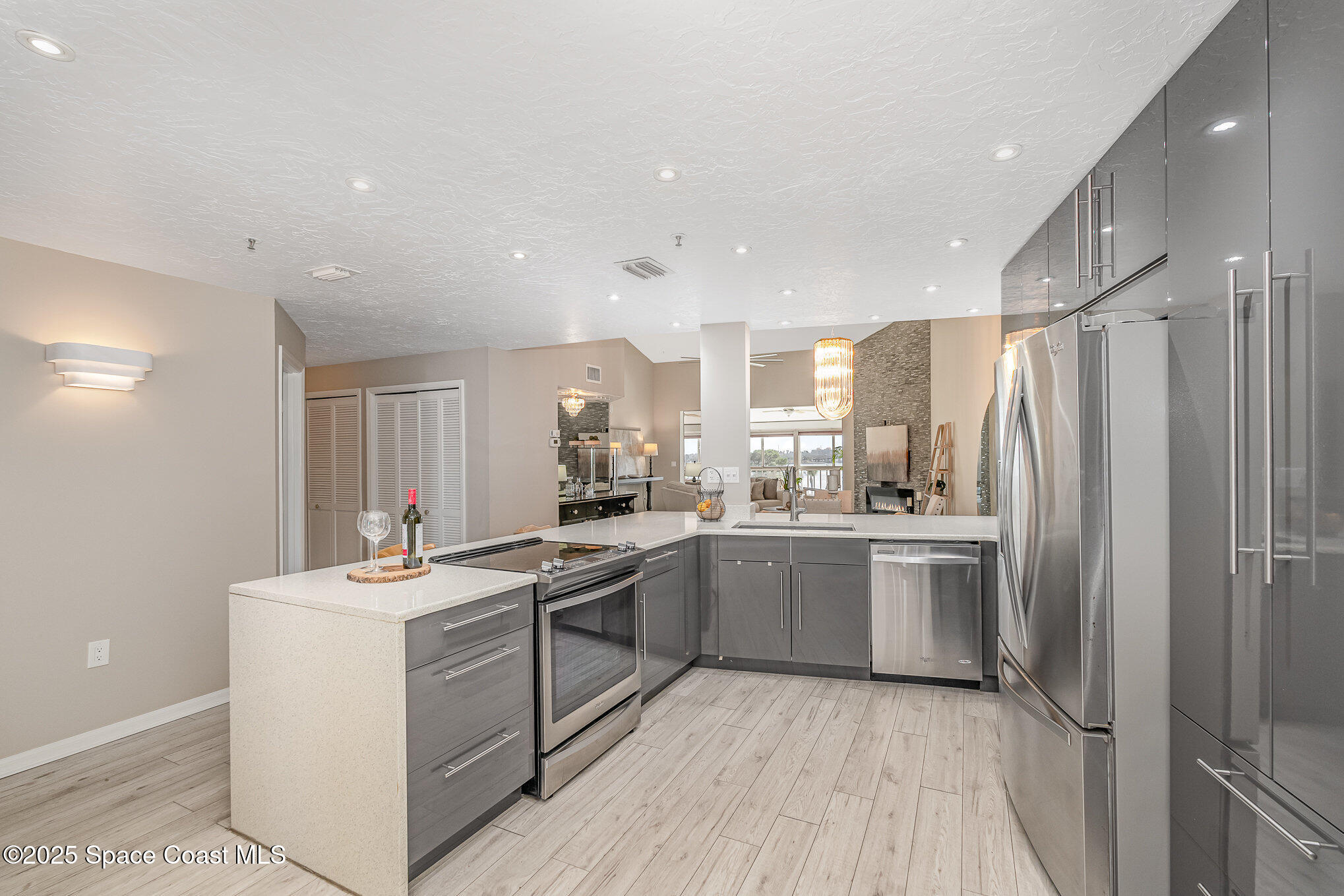 Merritt Island, Florida, 32953, United States, 3 Bedrooms Bedrooms, ,2 BathroomsBathrooms,Residential,For Sale,1840827