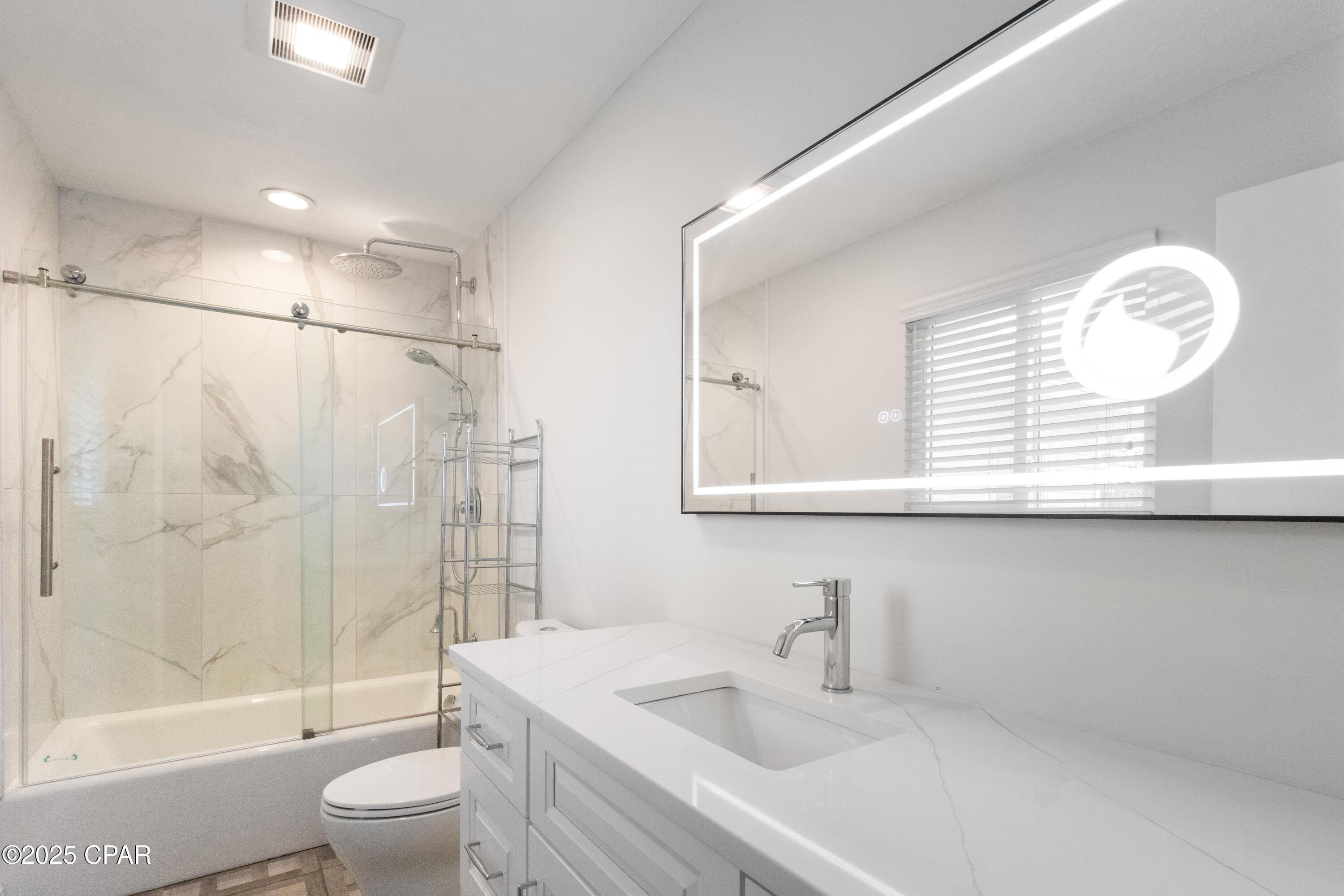 Panama City, Florida, 32405, United States, 4 Bedrooms Bedrooms, ,3 BathroomsBathrooms,Residential,For Sale,1942576