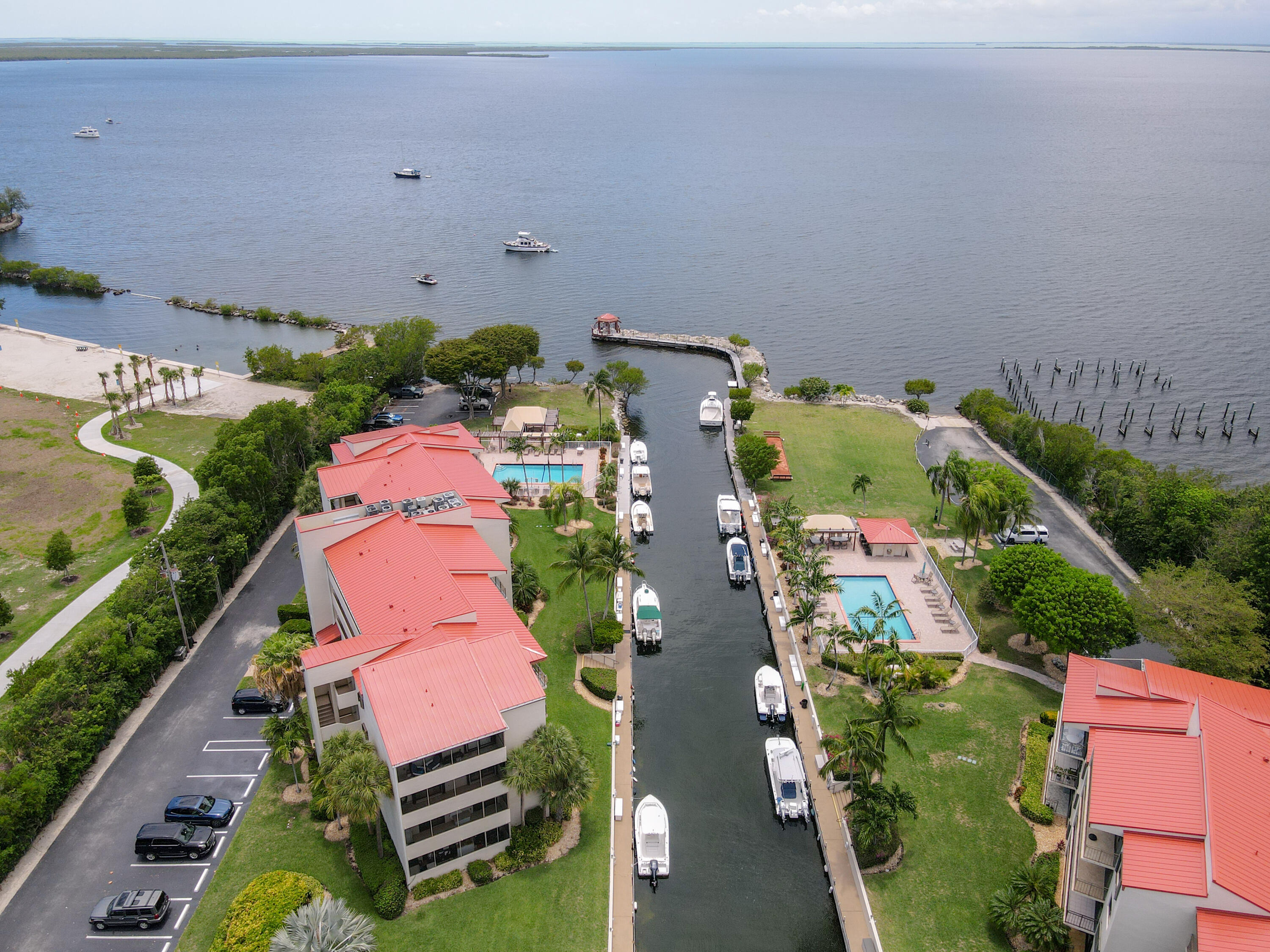 KEY LARGO, Florida, 33037, United States, 3 Bedrooms Bedrooms, ,2 BathroomsBathrooms,Residential,For Sale,1913329