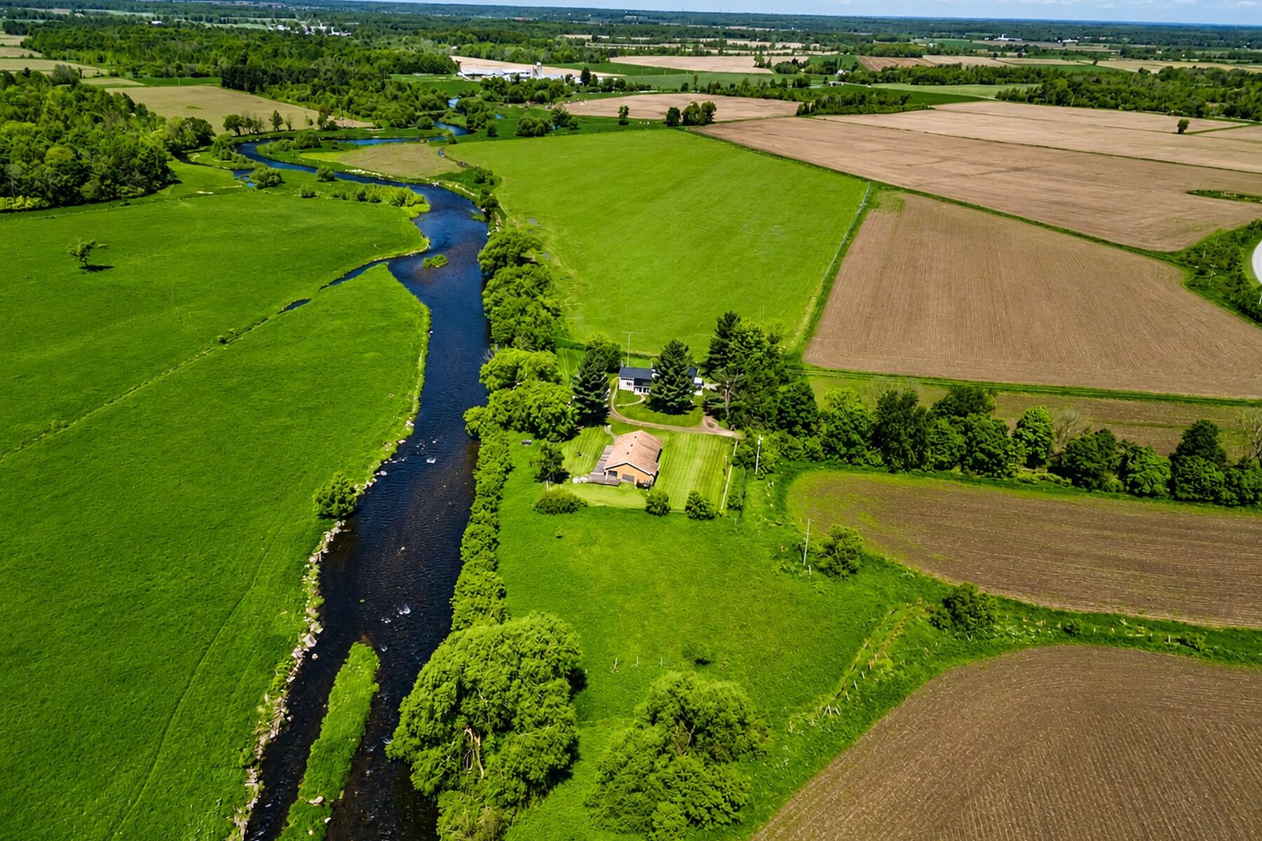  Hinchinbrooke, Montérégie - 物件實景