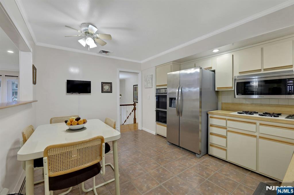 Twp of Washington, New Jersey, 07676, United States, 4 Bedrooms Bedrooms, ,3 BathroomsBathrooms,Residential,For Sale,2001896