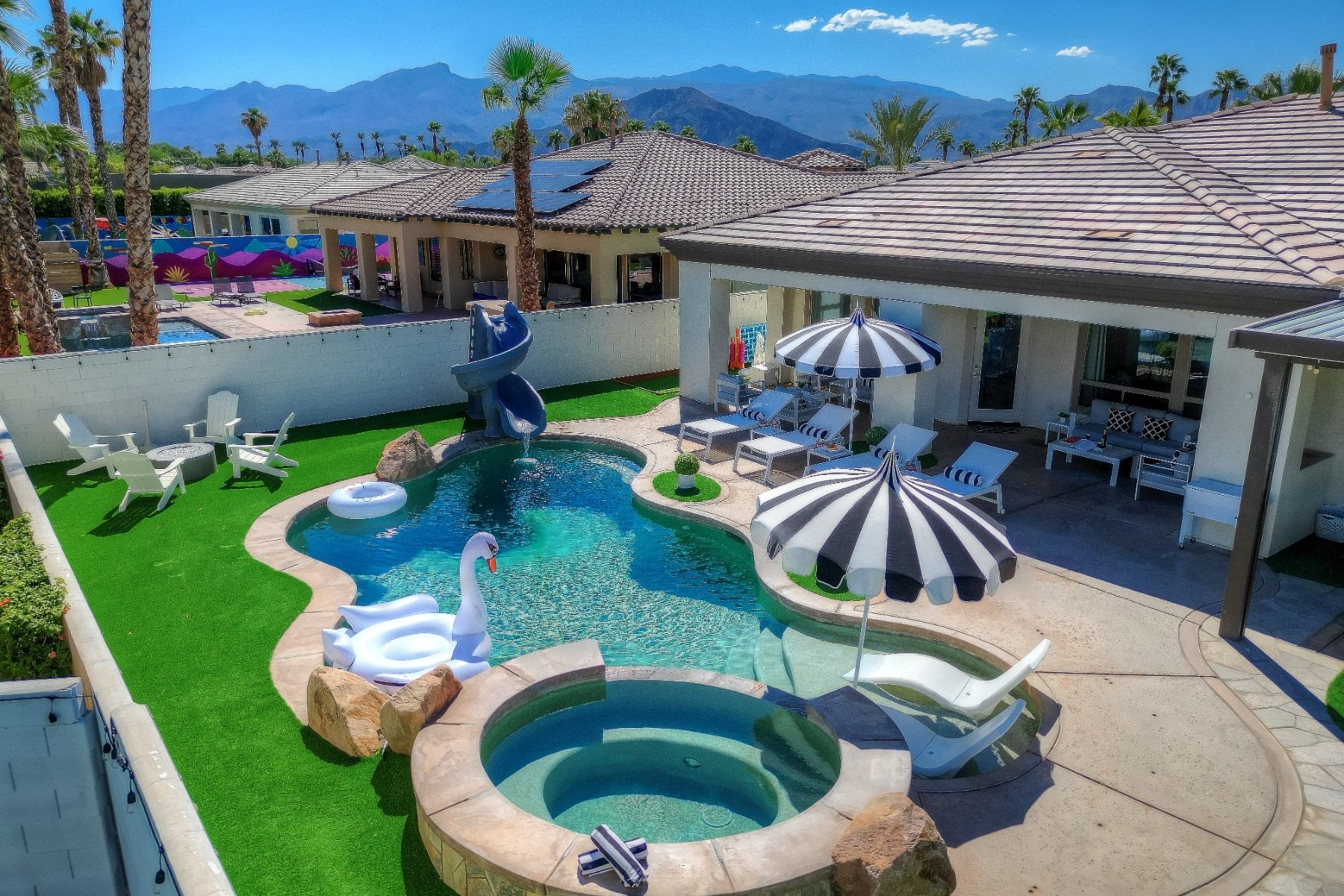  where  luxury meets leverage: own the ultimate income producing retreat - 物件實景