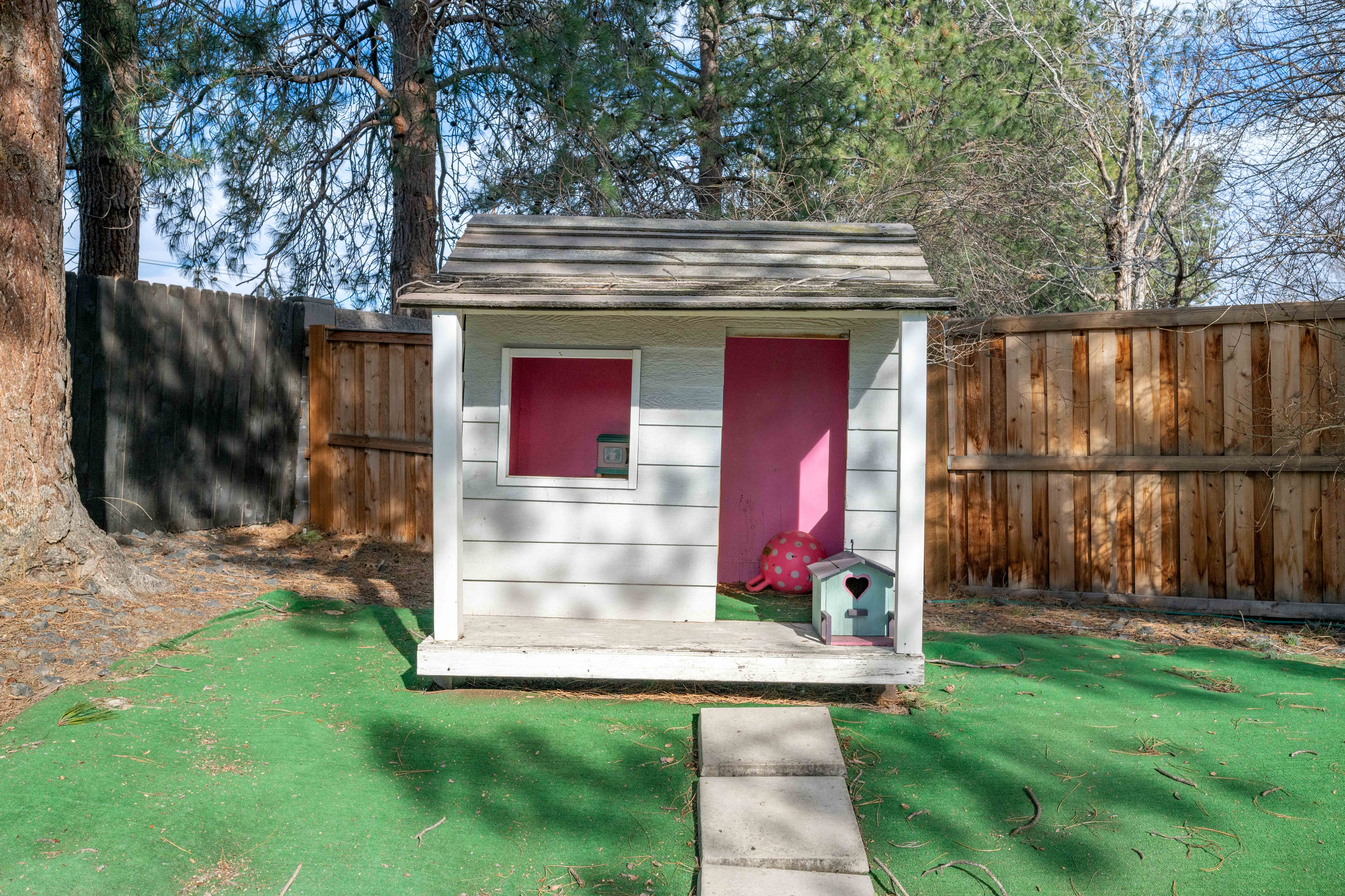  Welcomes you With Comfort and Functionality in All the Right Places - 物件實景