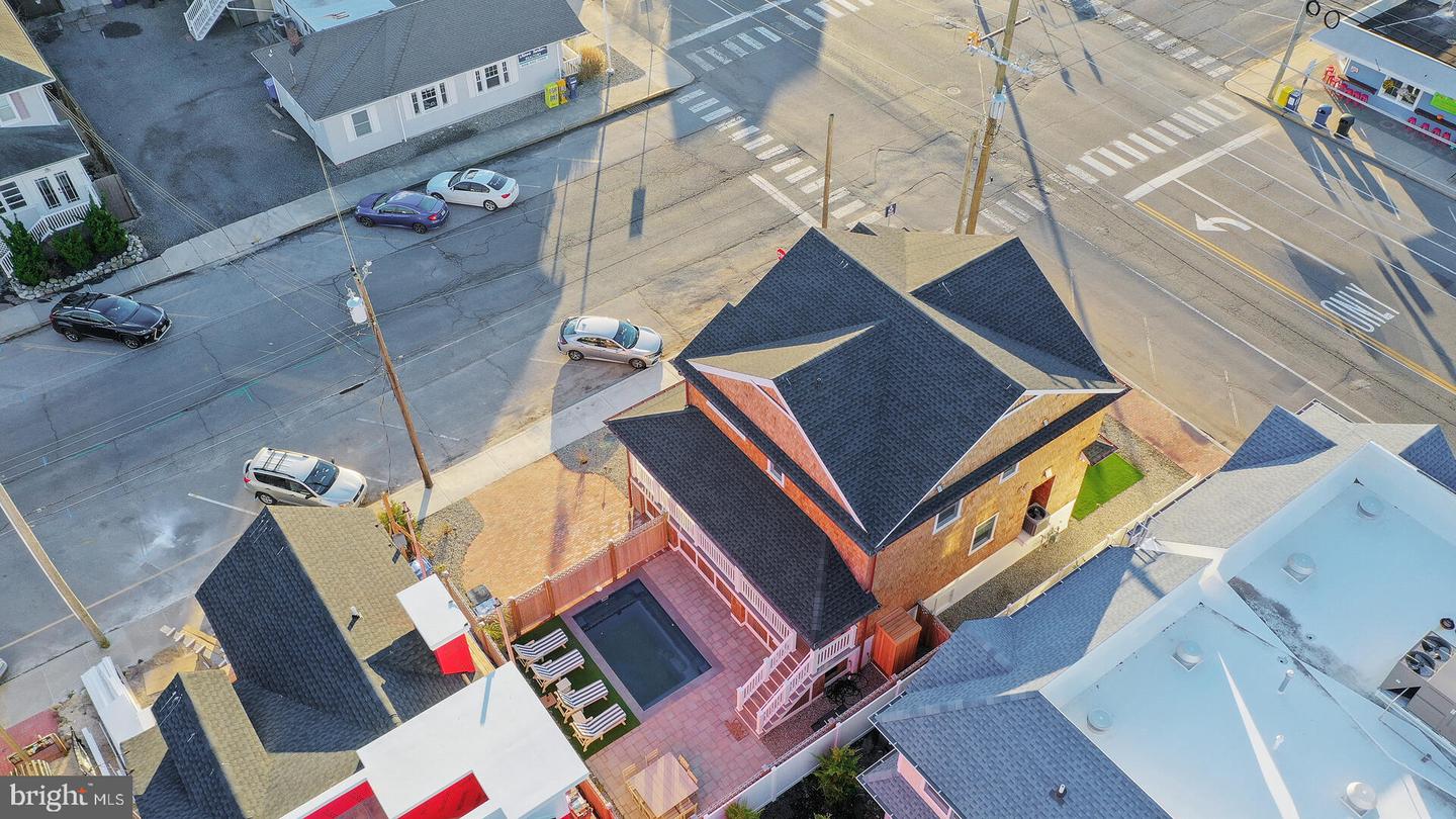 Beach Haven, New Jersey, 08008, United States, 5 Bedrooms Bedrooms, ,4 BathroomsBathrooms,Residential,For Sale,1995746