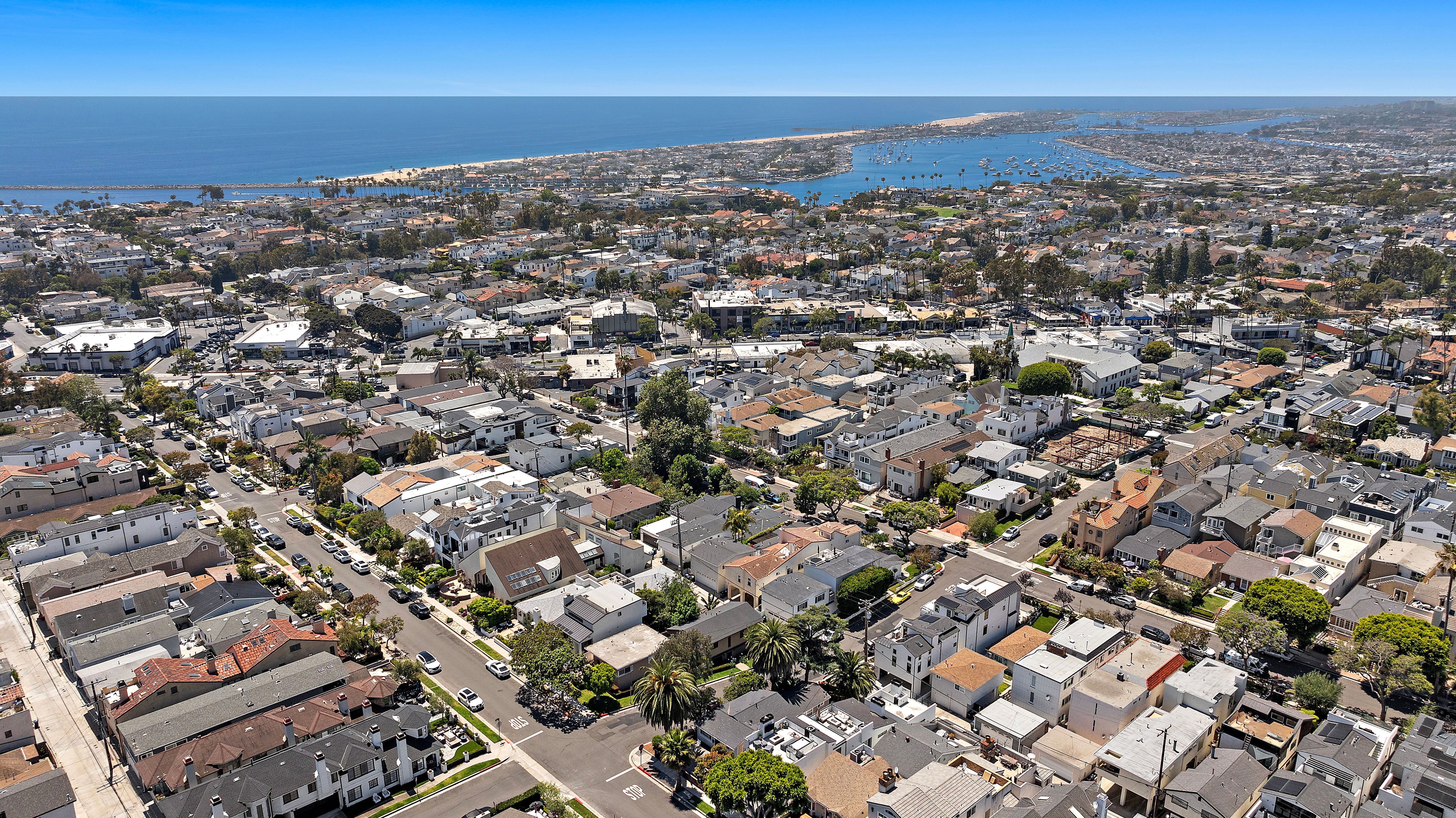  701 Jasmine Avenue, Newport Beach, CA 92625 - 物件實景