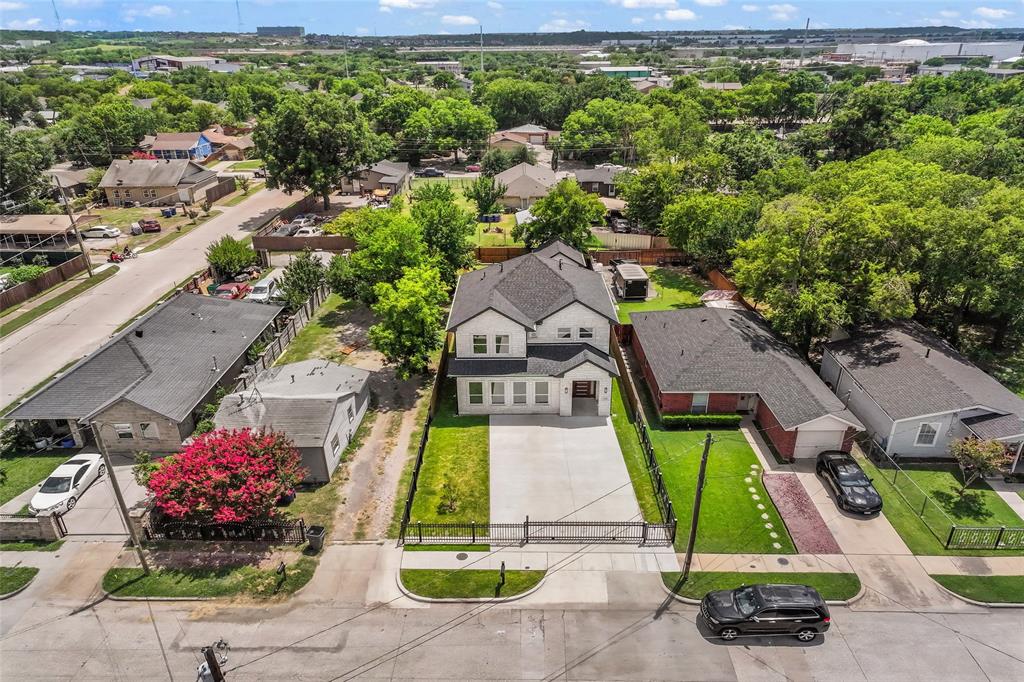 Dallas, Texas, 75212, United States, 4 Bedrooms Bedrooms, ,3 BathroomsBathrooms,Residential,For Sale,1930273