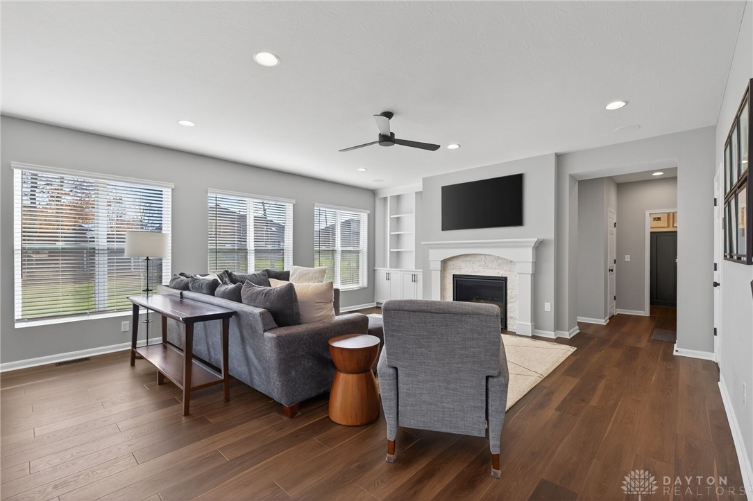 Washington Twp, Ohio, 45458, United States, 4 Bedrooms Bedrooms, ,3 BathroomsBathrooms,Residential,For Sale,2000443