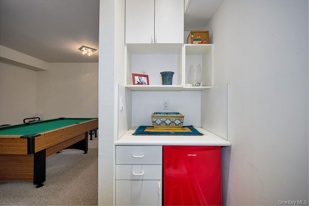 New Rochelle, New York, 10804, United States, 4 Bedrooms Bedrooms, ,3 BathroomsBathrooms,Residential,For Sale,1991055