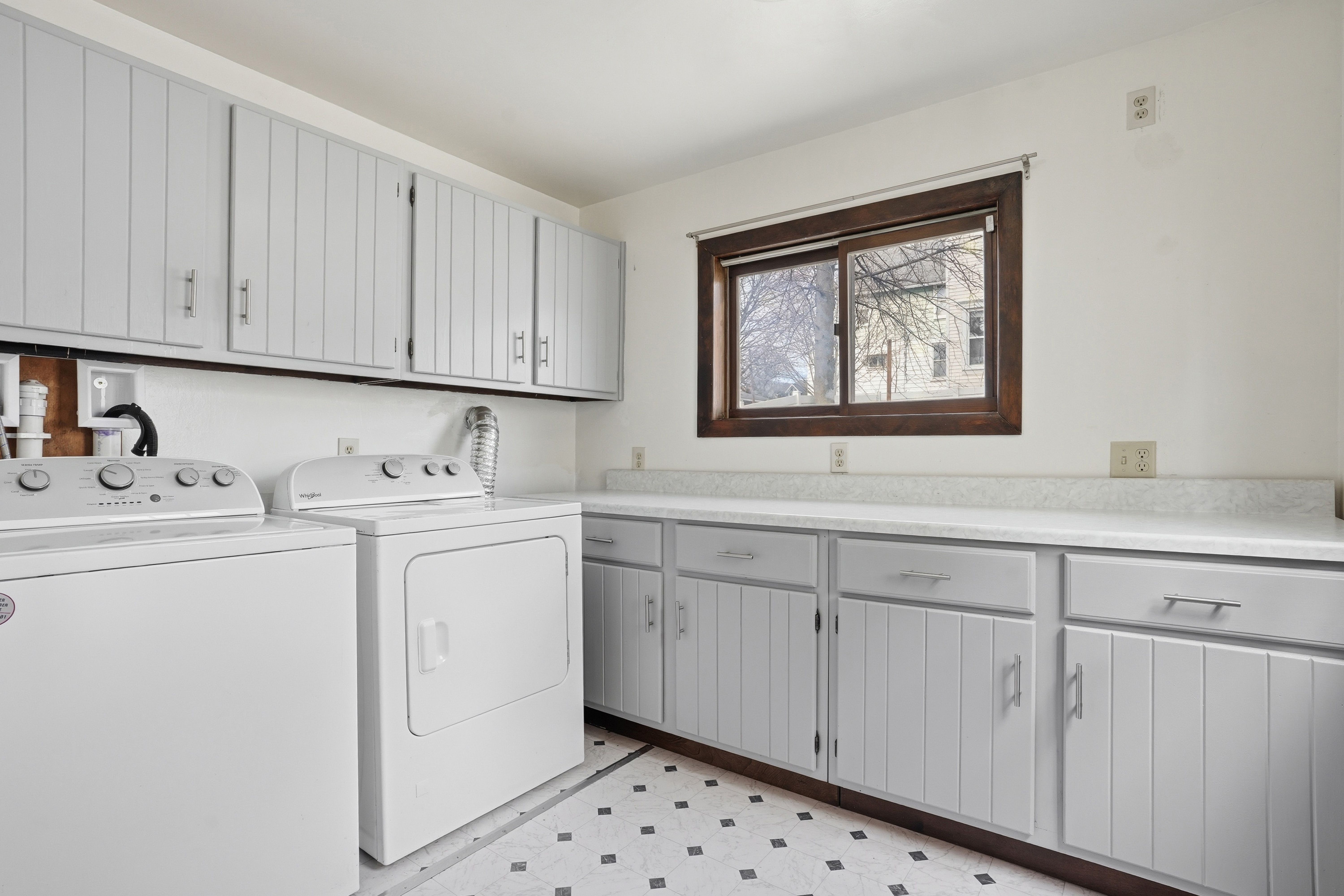  516 Eau Claire Street, Butler, PA 16001 - 物件實景