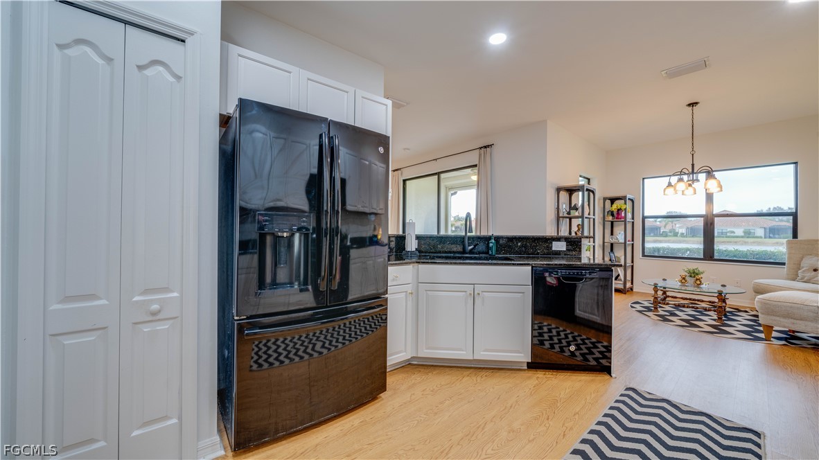 Fort Myers, Florida, 33966, United States, 3 Bedrooms Bedrooms, ,2 BathroomsBathrooms,Residential,For Sale,2022269