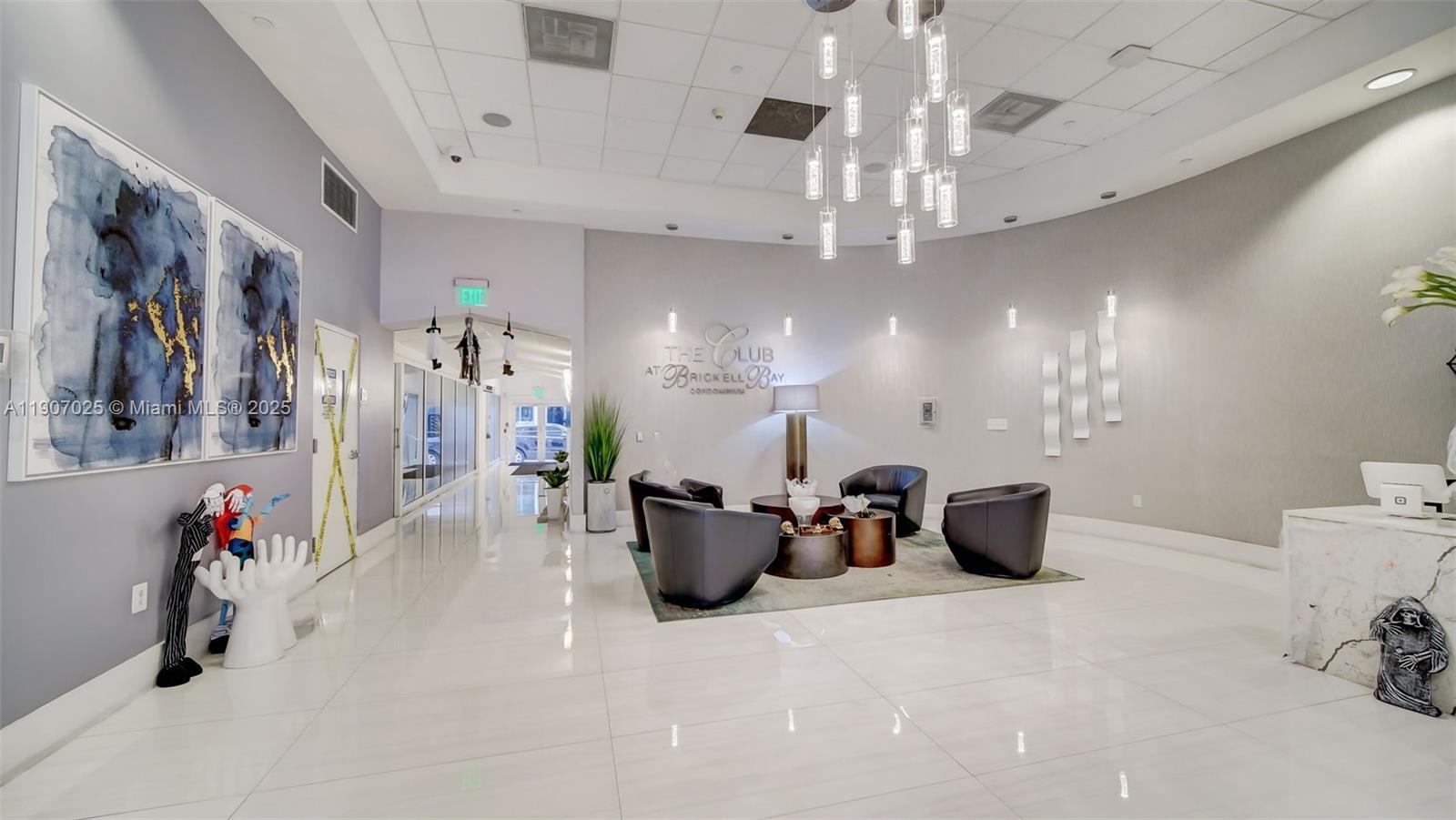 Miami, Florida, 33131, United States, 1 Bedroom Bedrooms, ,1 BathroomBathrooms,Residential,For Sale,1986520