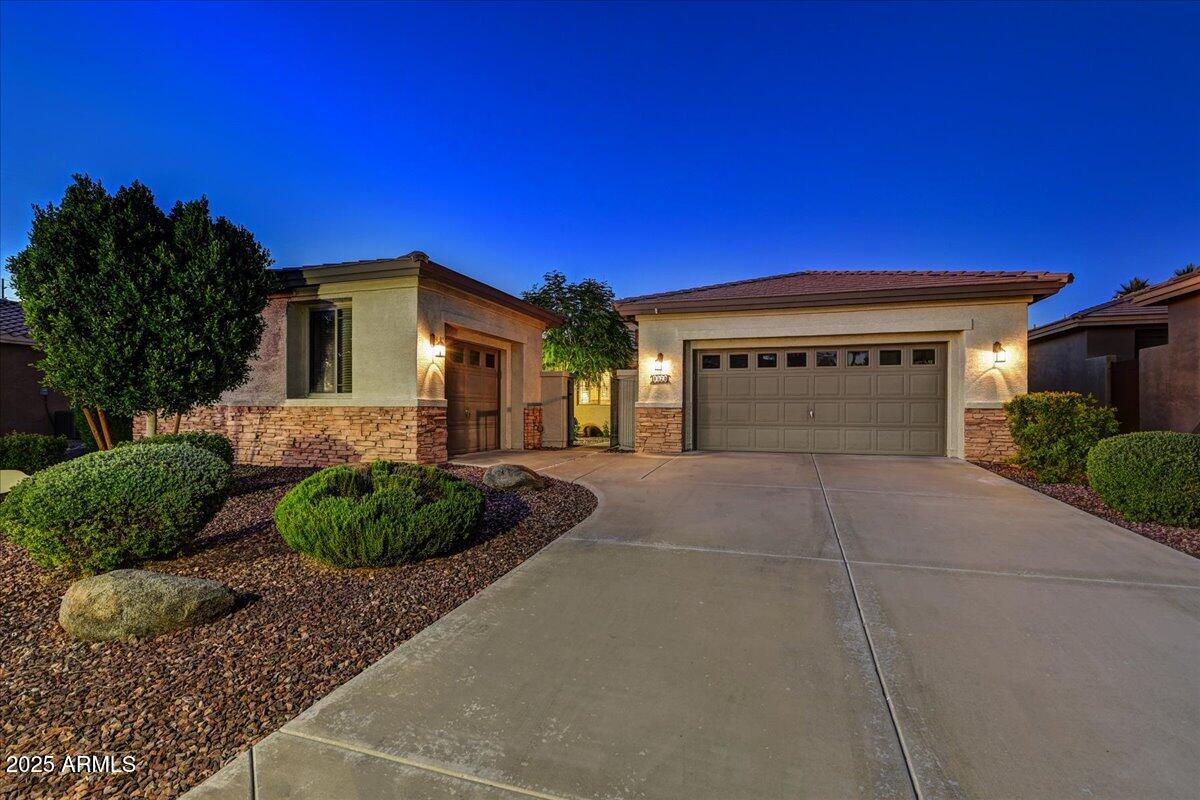 Sun Lakes, Arizona, 85248, United States, 3 Bedrooms Bedrooms, ,3 BathroomsBathrooms,Residential,For Sale,1999130