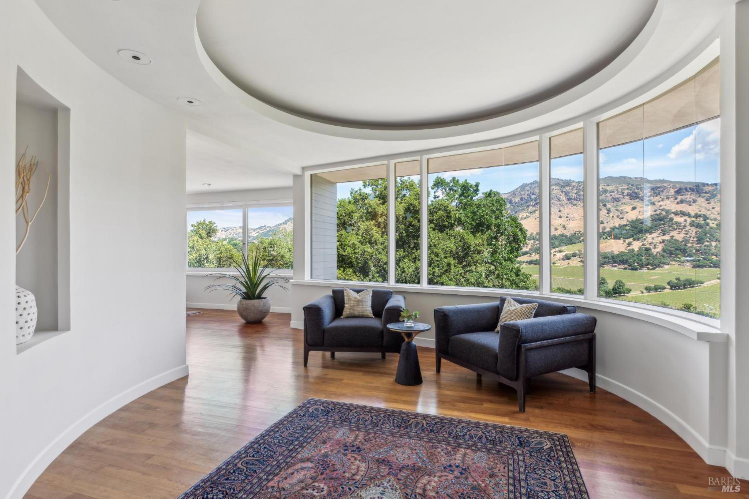 Napa, California, 94558, United States, 6 Bedrooms Bedrooms, ,8 BathroomsBathrooms,Residential,For Sale,1838690