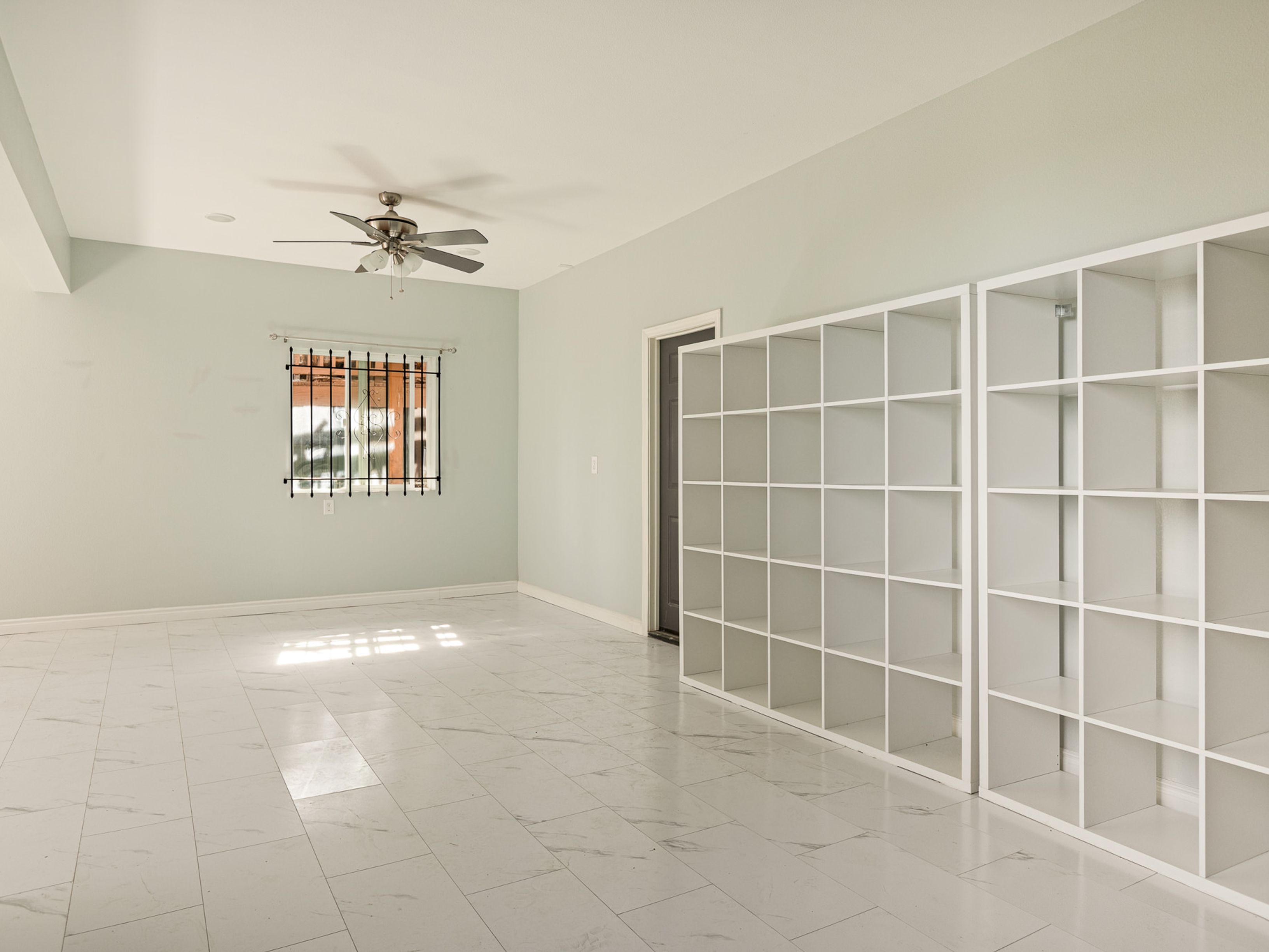  24244 Altdorf Drive, Crestline, CA 92325 - 物件實景