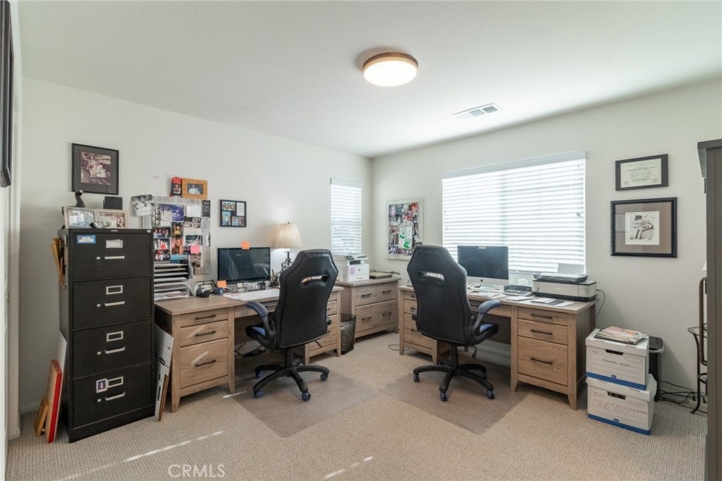 Redlands, California, 92374, United States, 5 Bedrooms Bedrooms, ,4 BathroomsBathrooms,Residential,For Sale,1974798