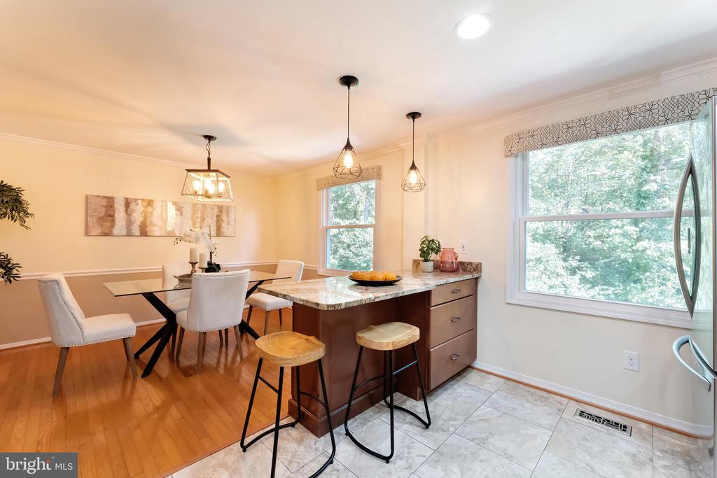 Reston, Virginia, 20194, United States, 3 Bedrooms Bedrooms, ,4 BathroomsBathrooms,Residential,For Sale,1942632