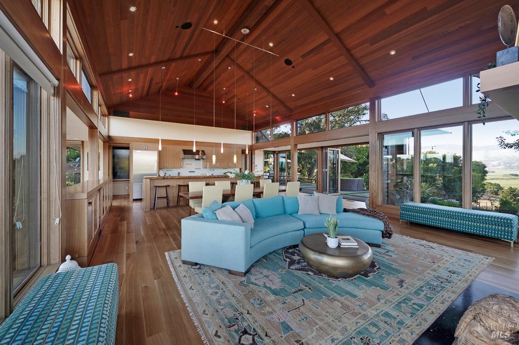Healdsburg, California, 95448, United States, 3 Bedrooms Bedrooms, ,4 BathroomsBathrooms,Residential,For Sale,1866142