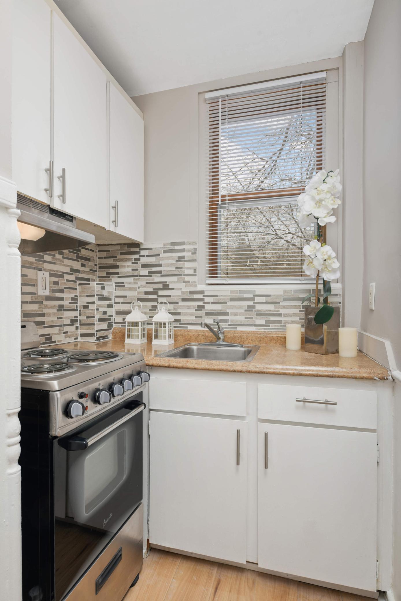 Minneapolis, Minnesota, 55405, United States, ,Residential,For Sale,1905881