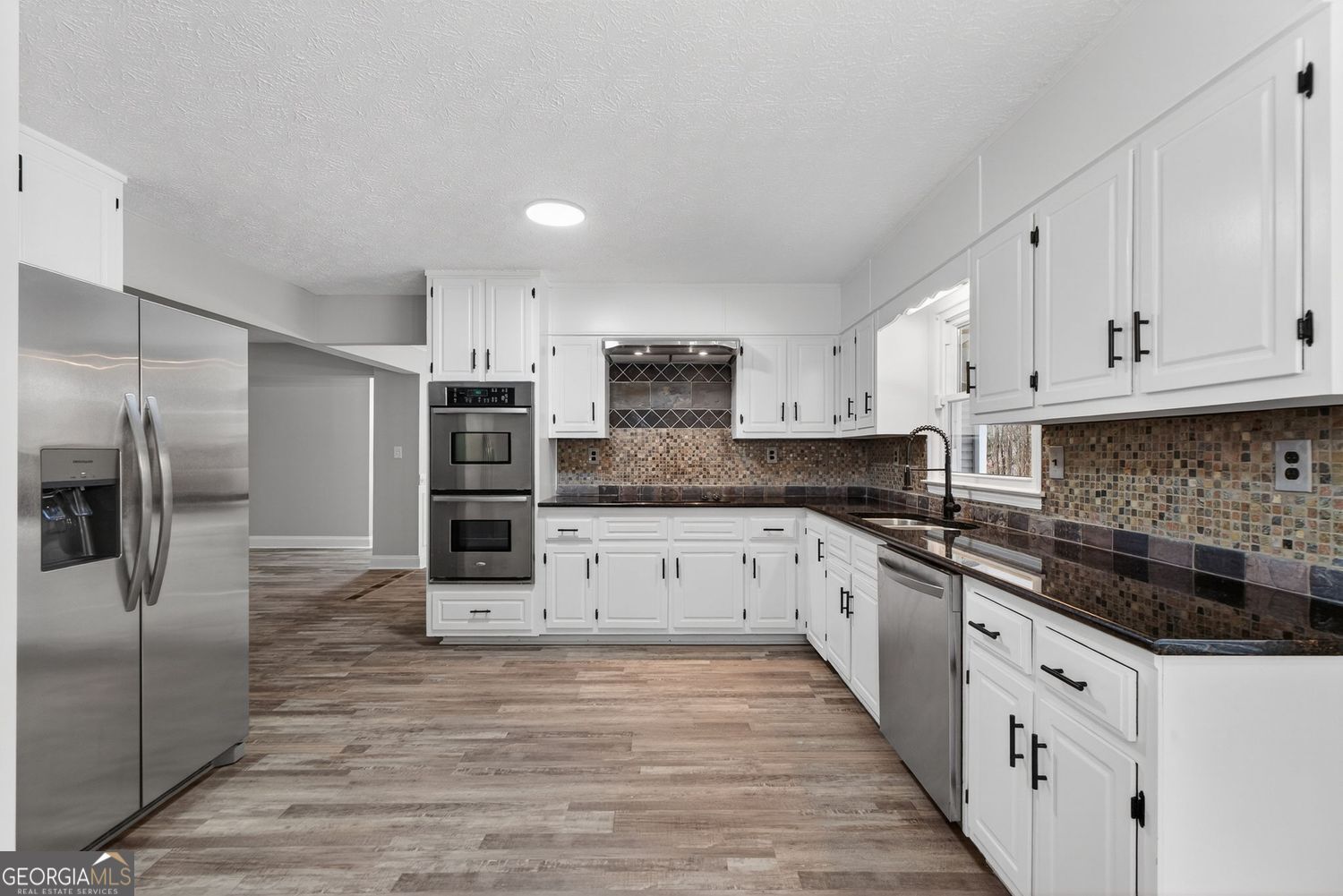 Fayetteville, Georgia, 30215, United States, 4 Bedrooms Bedrooms, ,2 BathroomsBathrooms,Residential,For Sale,2013140