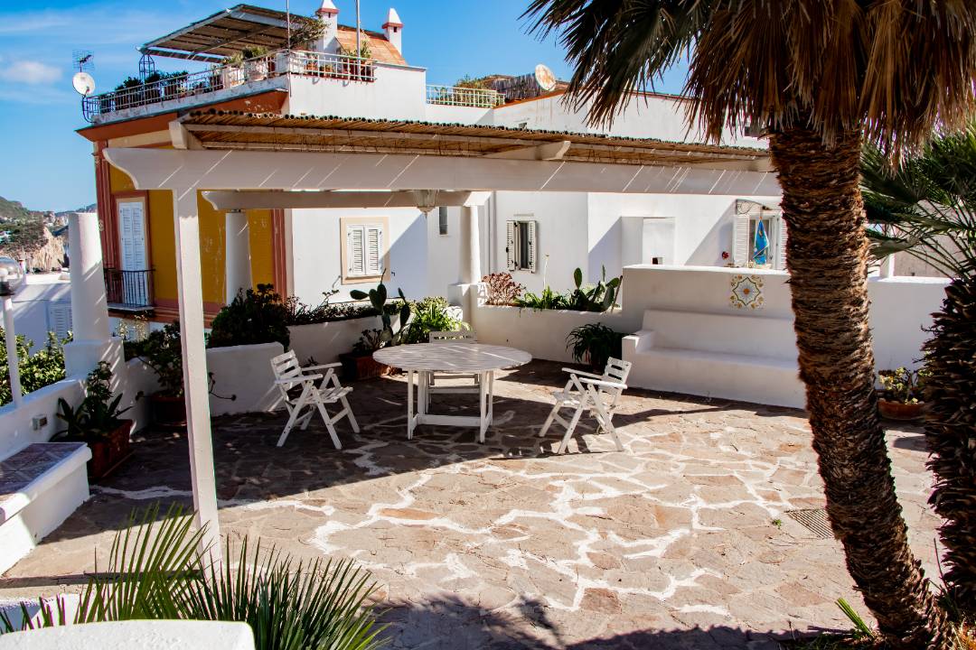 Ponza, Latina, 04027, IT, 7 Bedrooms Bedrooms, ,5 BathroomsBathrooms,Residential,For Sale,1761786