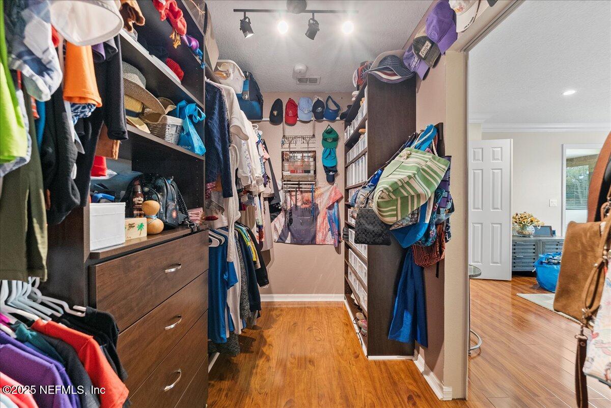 Orlando, Florida, 32825, United States, 3 Bedrooms Bedrooms, ,3 BathroomsBathrooms,Residential,For Sale,1975410