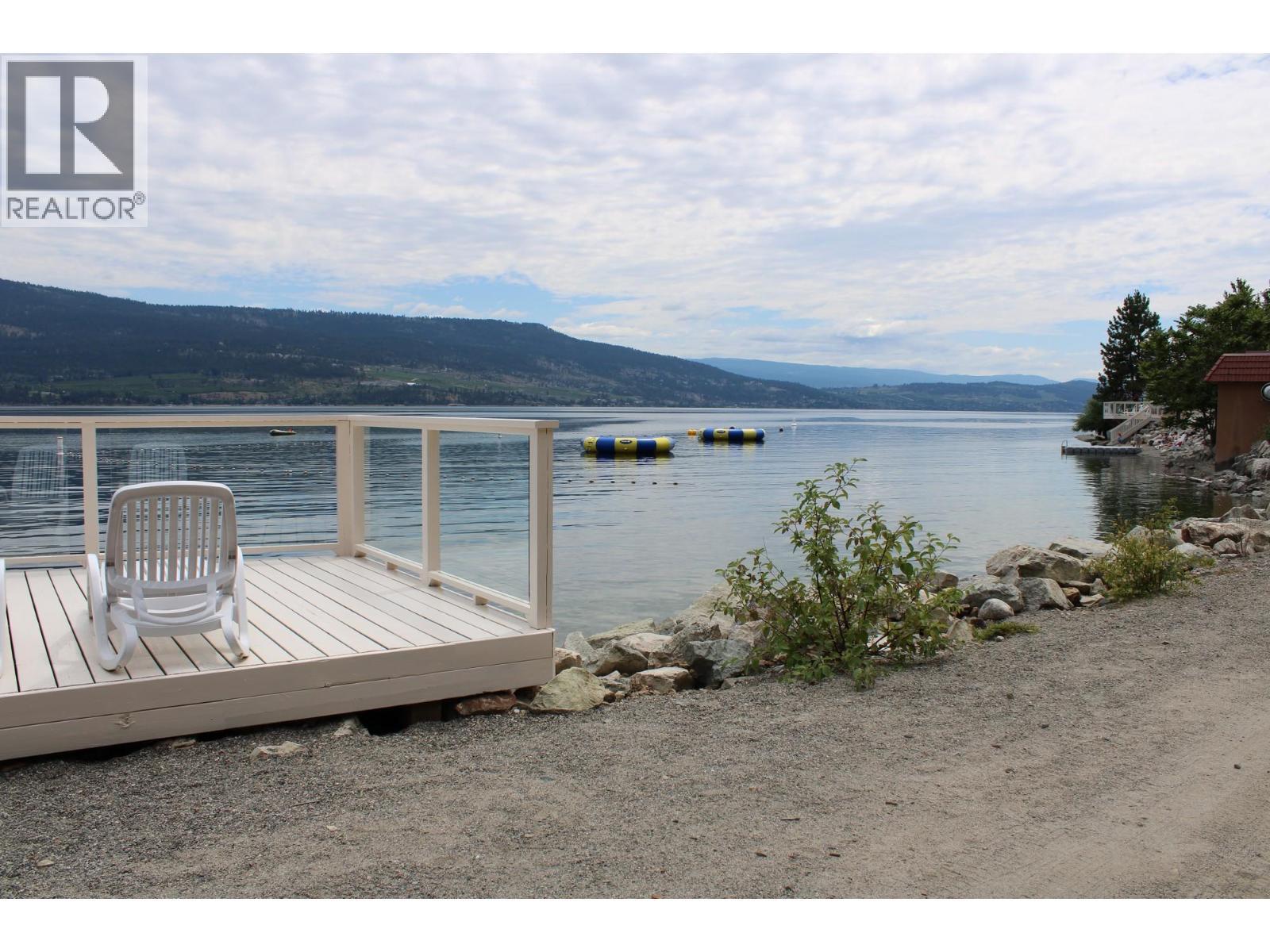 KELOWNA, British Columbia, V1Z 3R8, CA, 3 Bedrooms Bedrooms, ,2 BathroomsBathrooms,Residential,For Sale,1918397