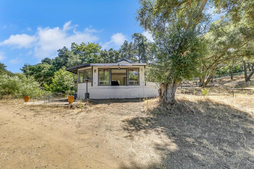 Valley Center, California, 92082, United States, 3 Bedrooms Bedrooms, ,1 BathroomBathrooms,Residential,For Sale,1907724