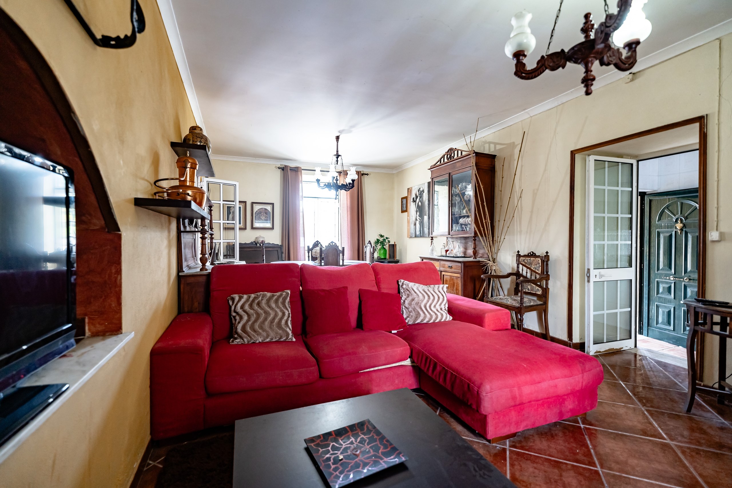 Coimbra, Coimbra, 3020-742, PT, 5 Bedrooms Bedrooms, ,3 BathroomsBathrooms,Residential,For Sale,1826993