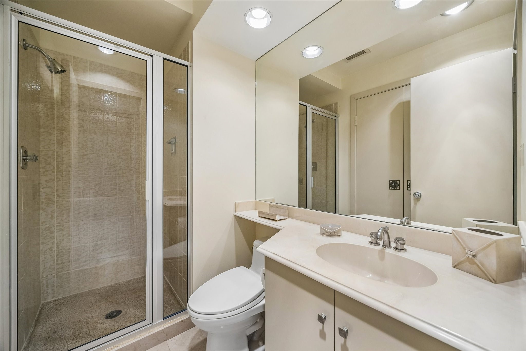  5100 San Felipe Street #152 - 物件實景