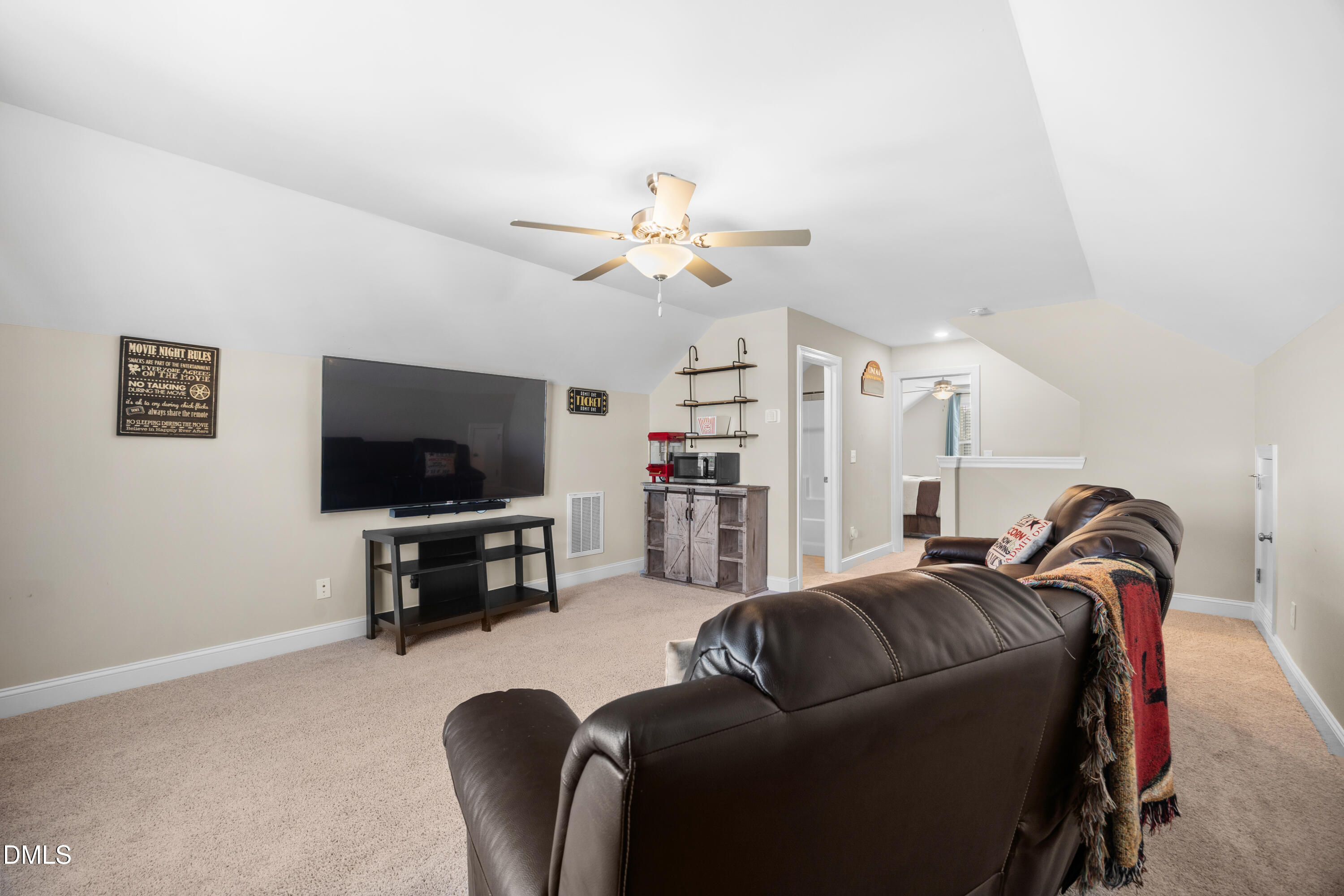 Fuquay Varina, North Carolina, 27526, United States, 5 Bedrooms Bedrooms, ,4 BathroomsBathrooms,Residential,For Sale,1990818