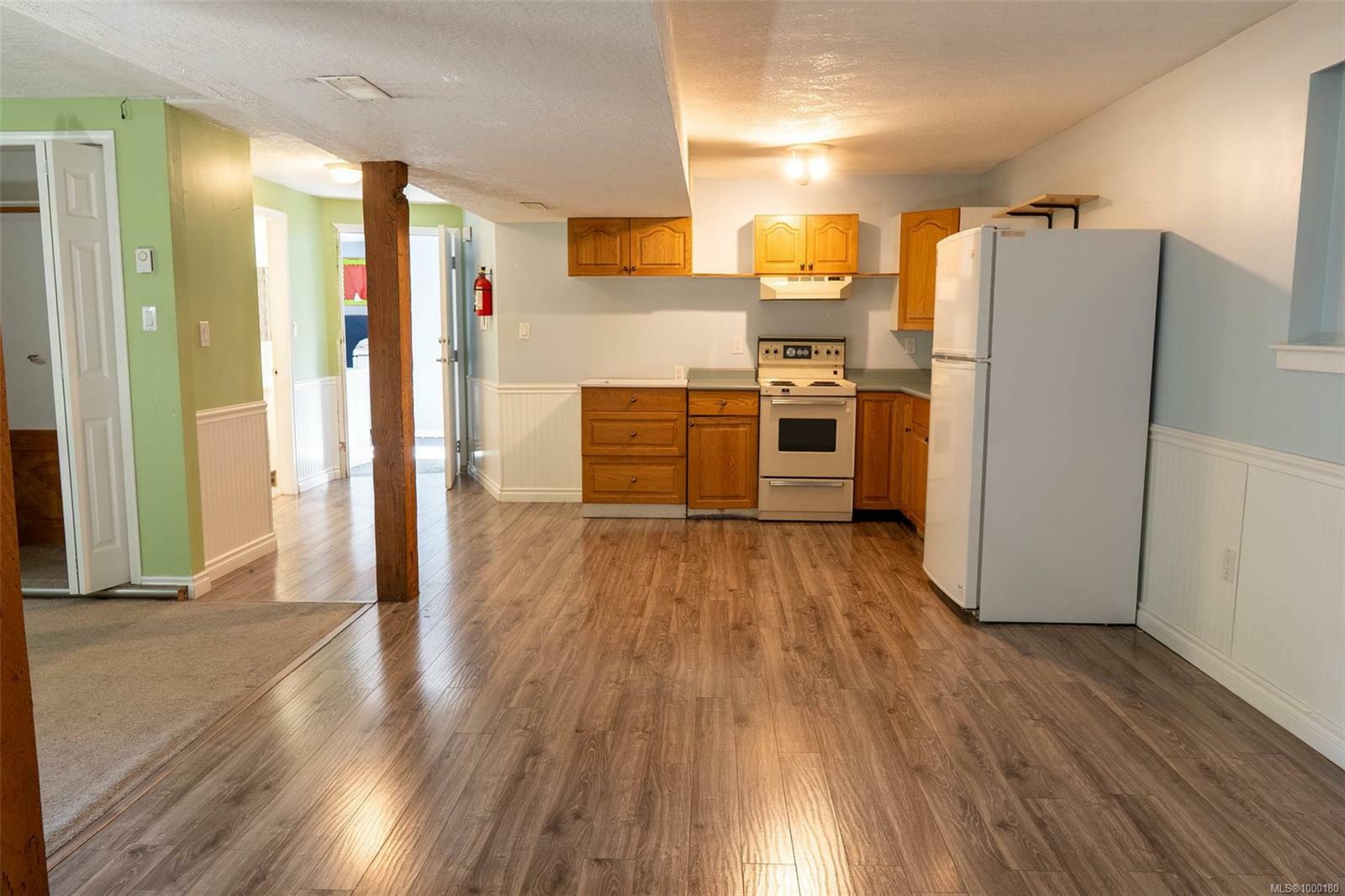 COLWOOD, British Columbia, V9B 2H7, CA, 3 Bedrooms Bedrooms, ,Residential,For Sale,1873856