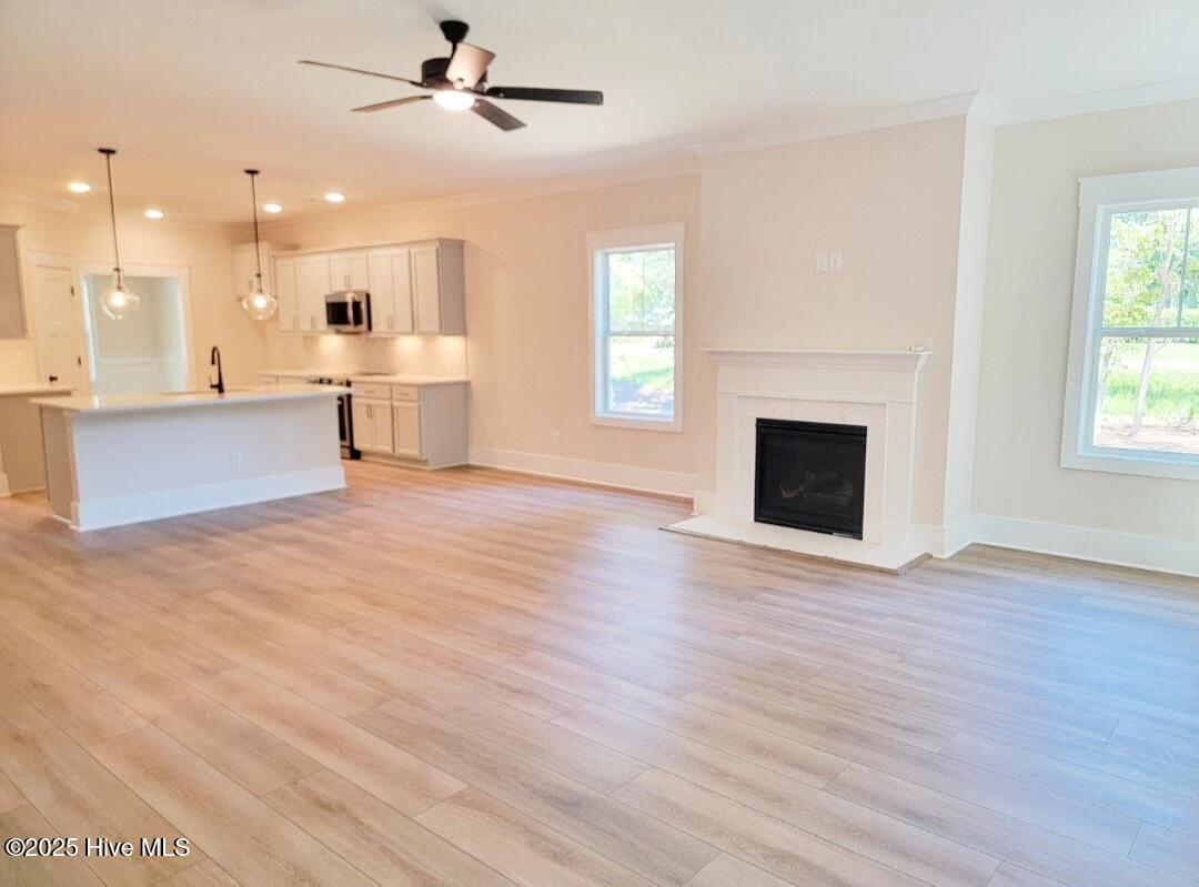 Wilmington, North Carolina, 28411, United States, 4 Bedrooms Bedrooms, ,4 BathroomsBathrooms,Residential,For Sale,1913563