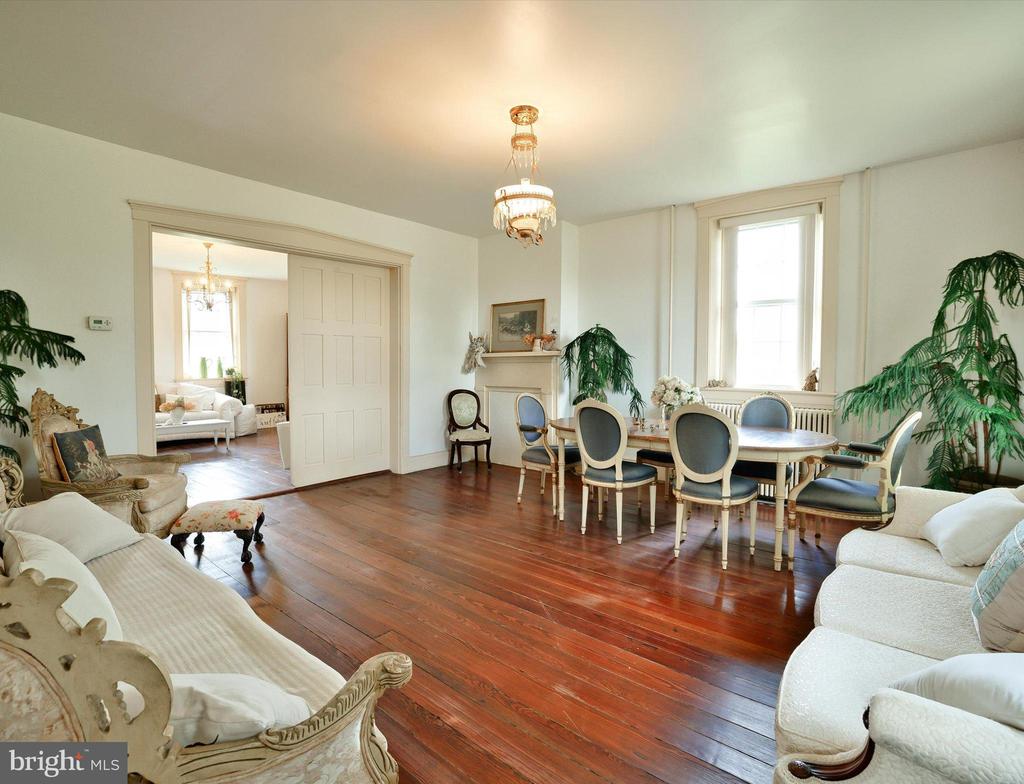Westminster, Maryland, 21157, United States, 4 Bedrooms Bedrooms, ,3 BathroomsBathrooms,Residential,For Sale,1943426