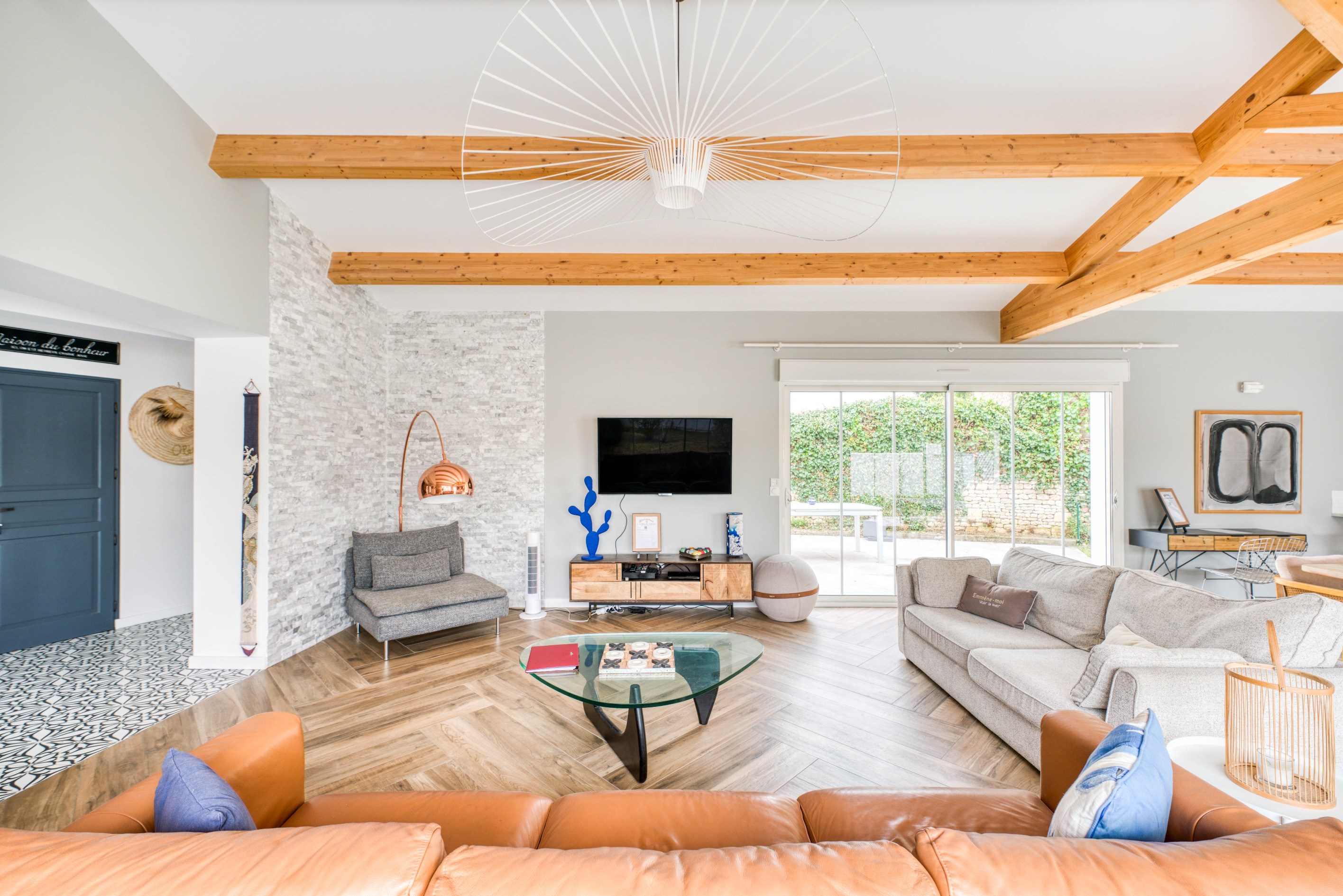  Family home with swimming pool and independent studio - 物件實景