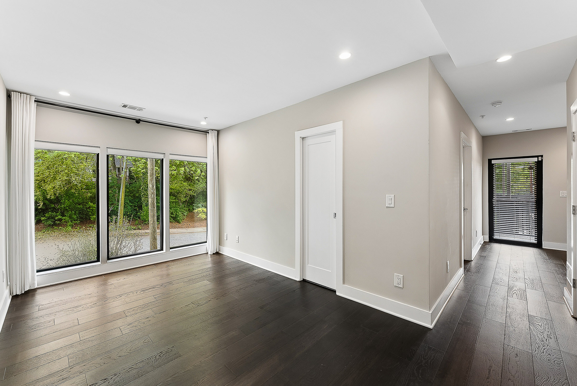  Exceptional End-Unit Townhome at Moda Decatur - 物件實景