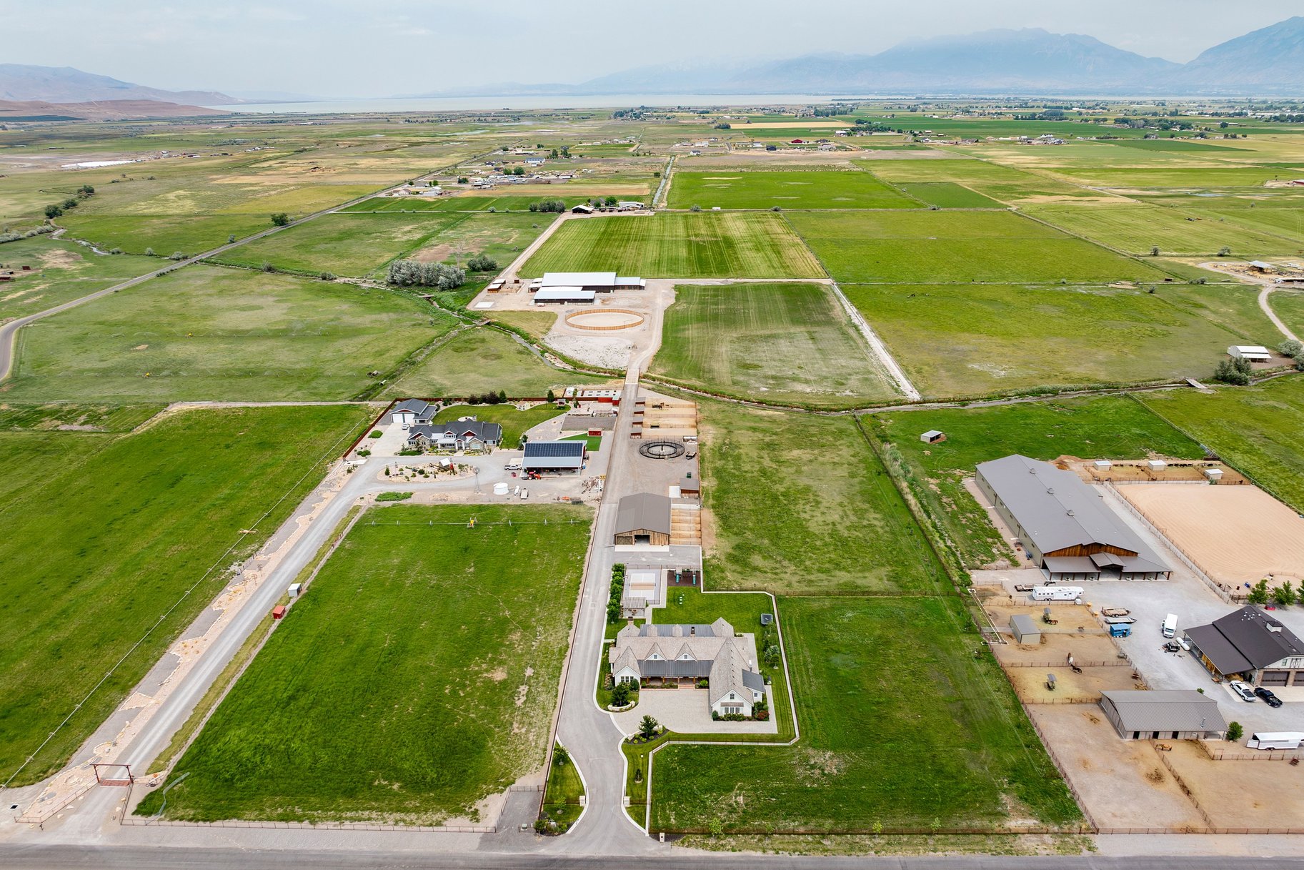  Refined Farmhouse Living with Professional Horse Facilities - 物件實景