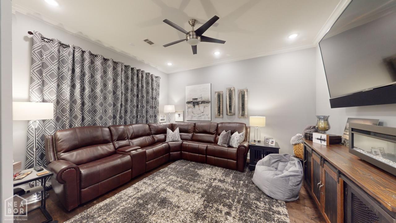 Jonesboro, Arkansas, 72405, United States, 5 Bedrooms Bedrooms, ,5 BathroomsBathrooms,Residential,For Sale,1983308