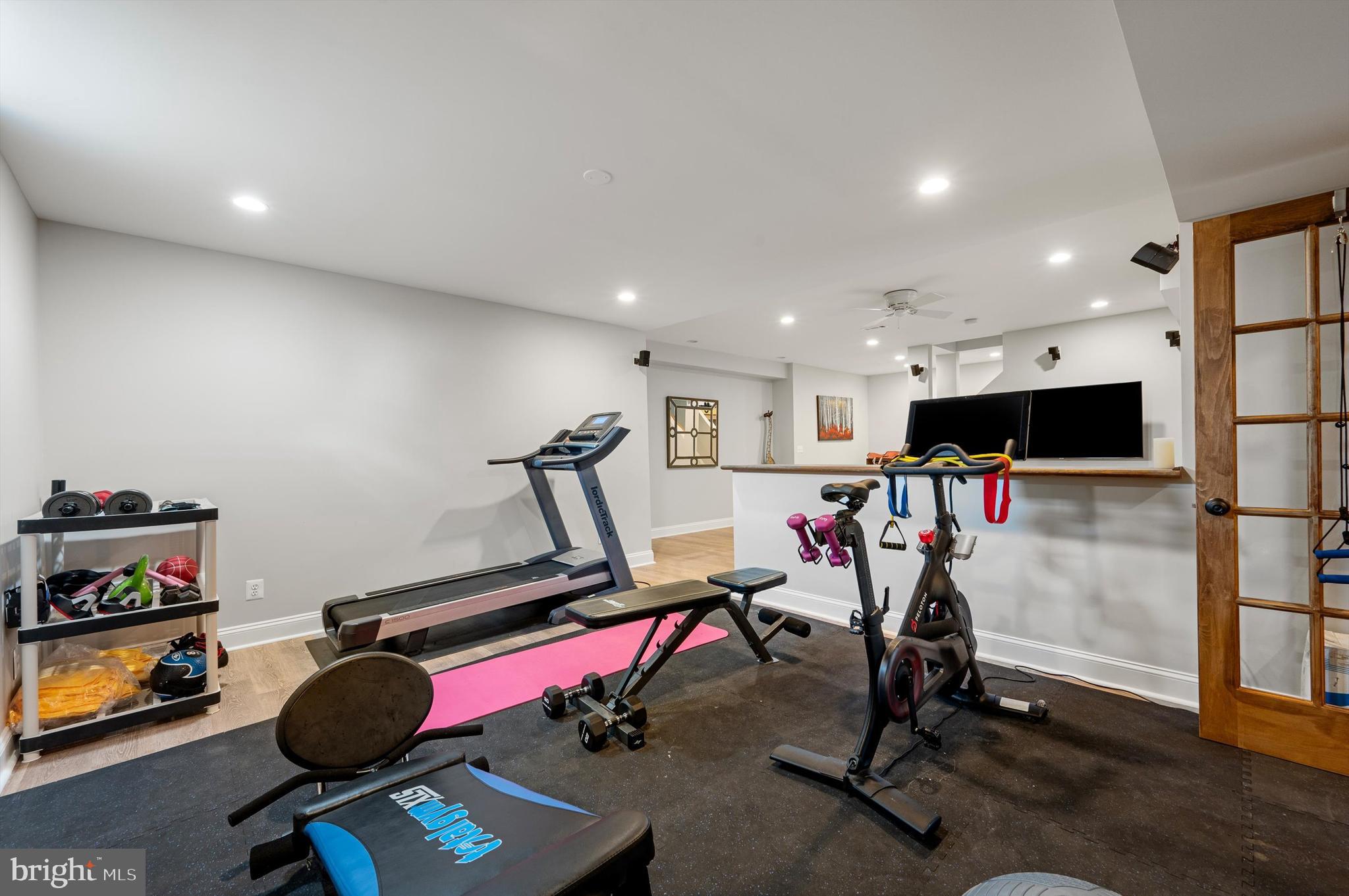 Leesburg, Virginia, 20175, United States, 4 Bedrooms Bedrooms, ,6 BathroomsBathrooms,Residential,For Sale,1975882